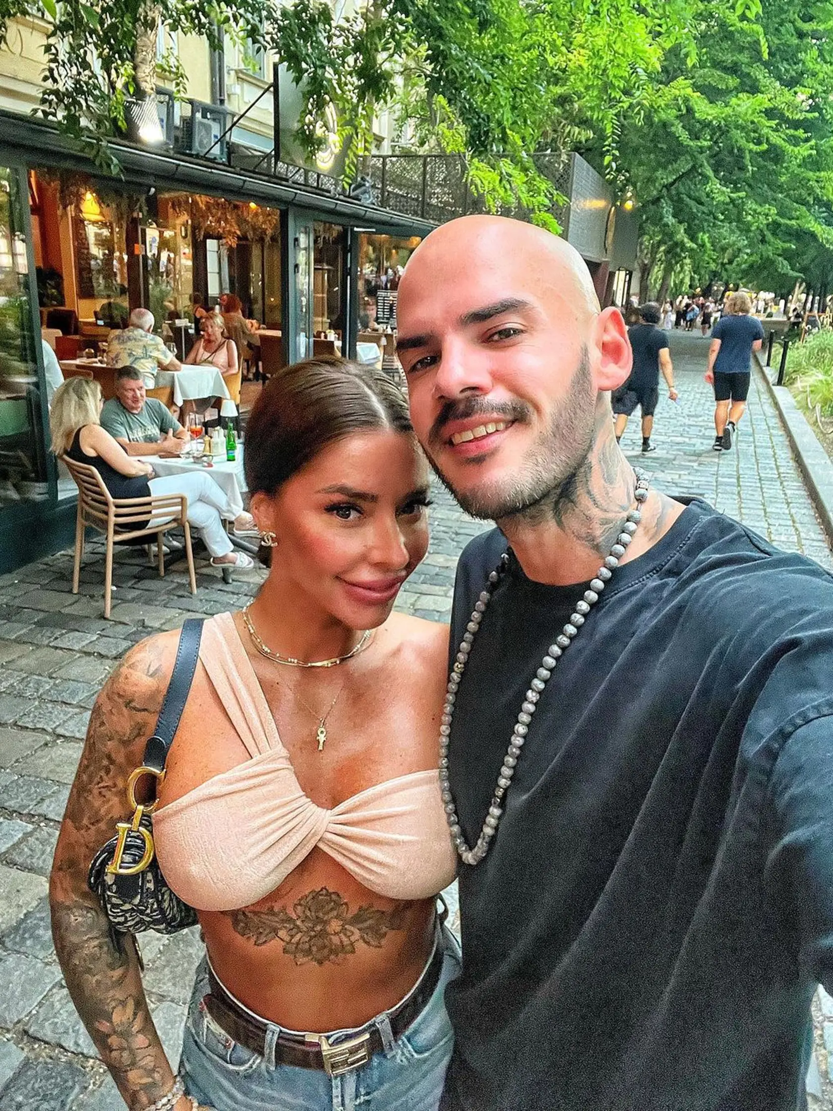 Júlia Švehlová s manželom raperom Majselfom