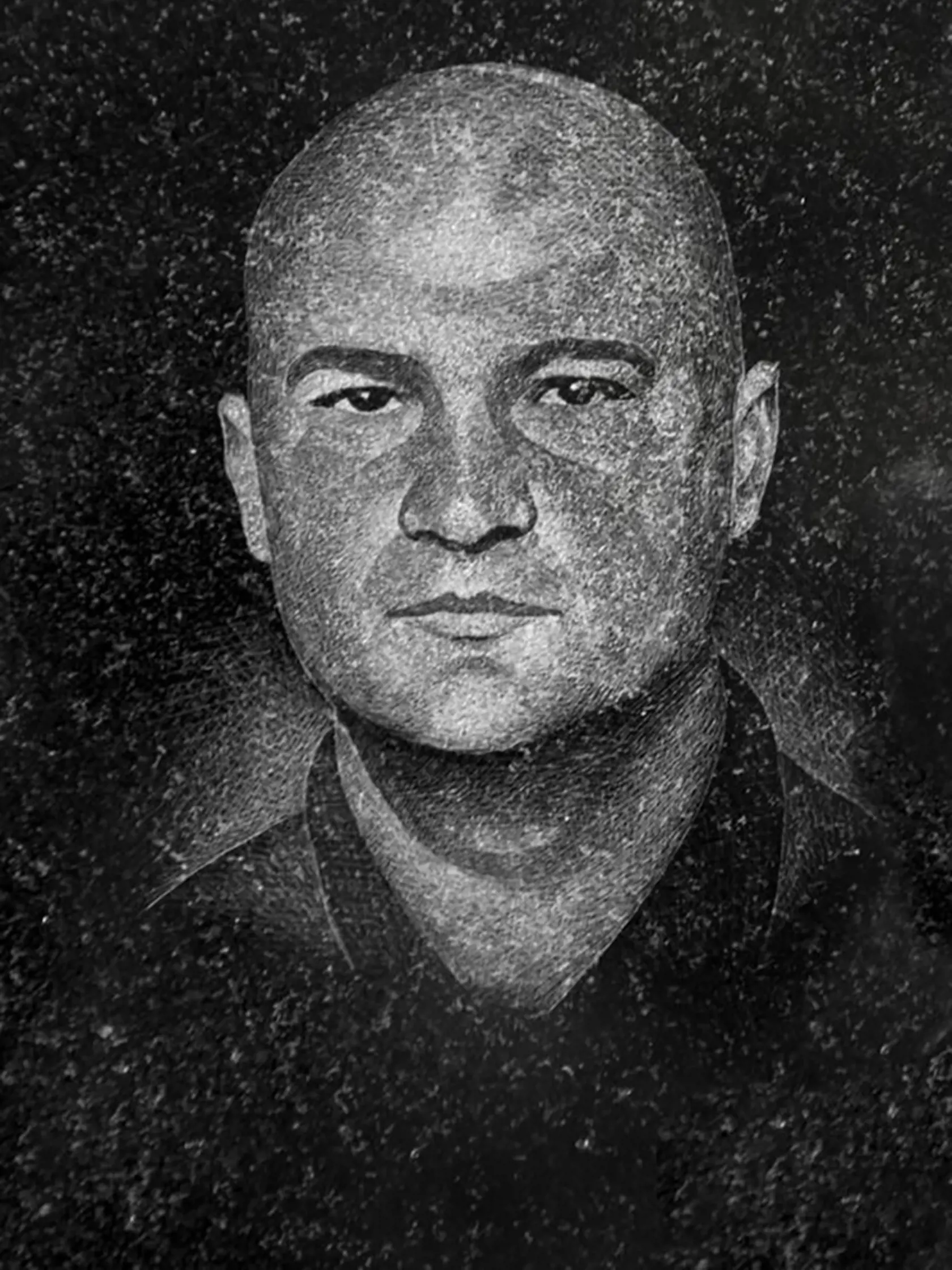 Po zmene režimu dostali bratia "skvelý" nápad, ktorý vynáša oveľa viac než vyberanie lístkov - výpalníctvo. (foto-Eduard Dinič)