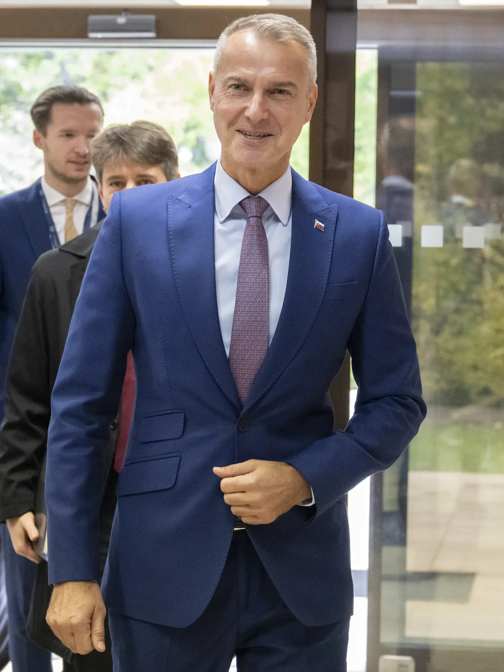 Zaoberať sa budú návrhom riešenia havarijného stavu kvality ovzdušia v meste Jelšava.