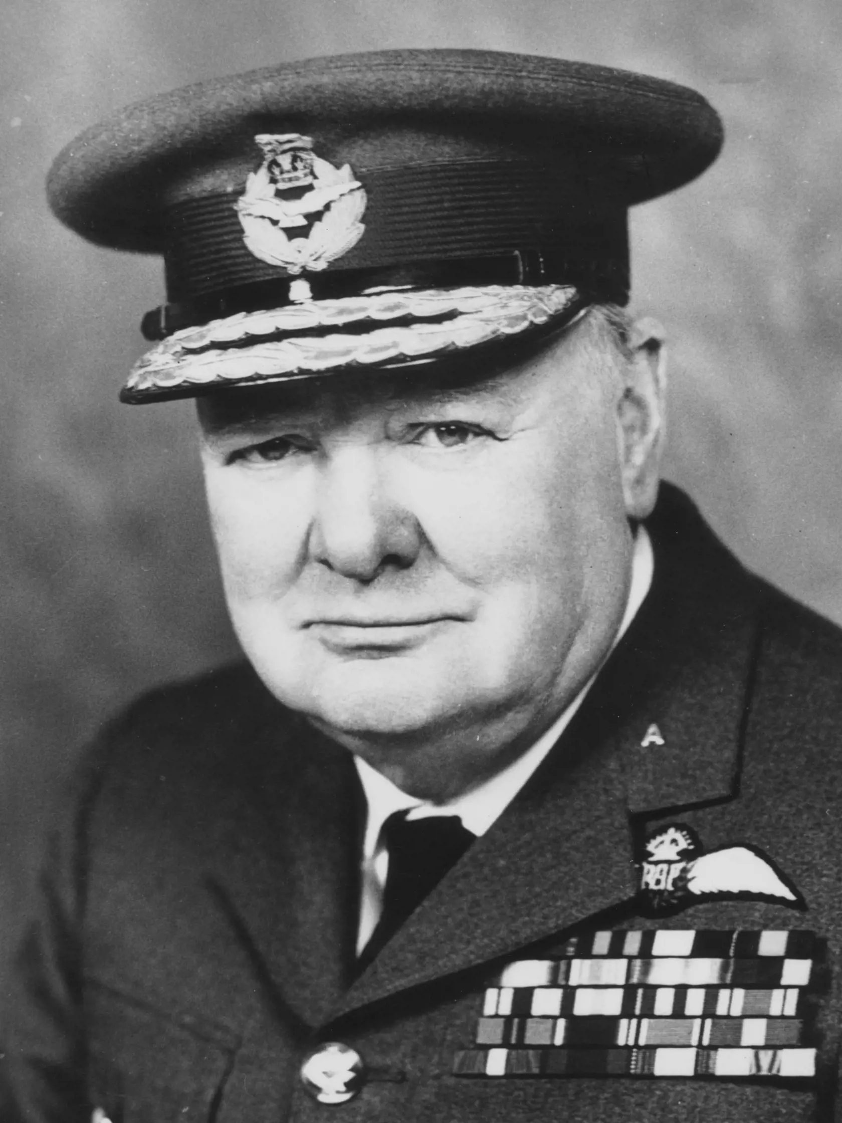 1946:  Britský vojnový premiér Winston Churchill