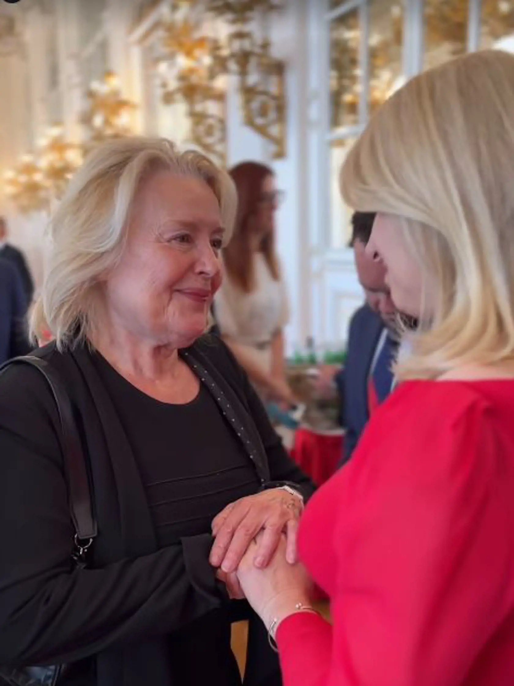 Rozlúčka so Zuzanou Čaputovou. Na snímke Magda Vášáryová.