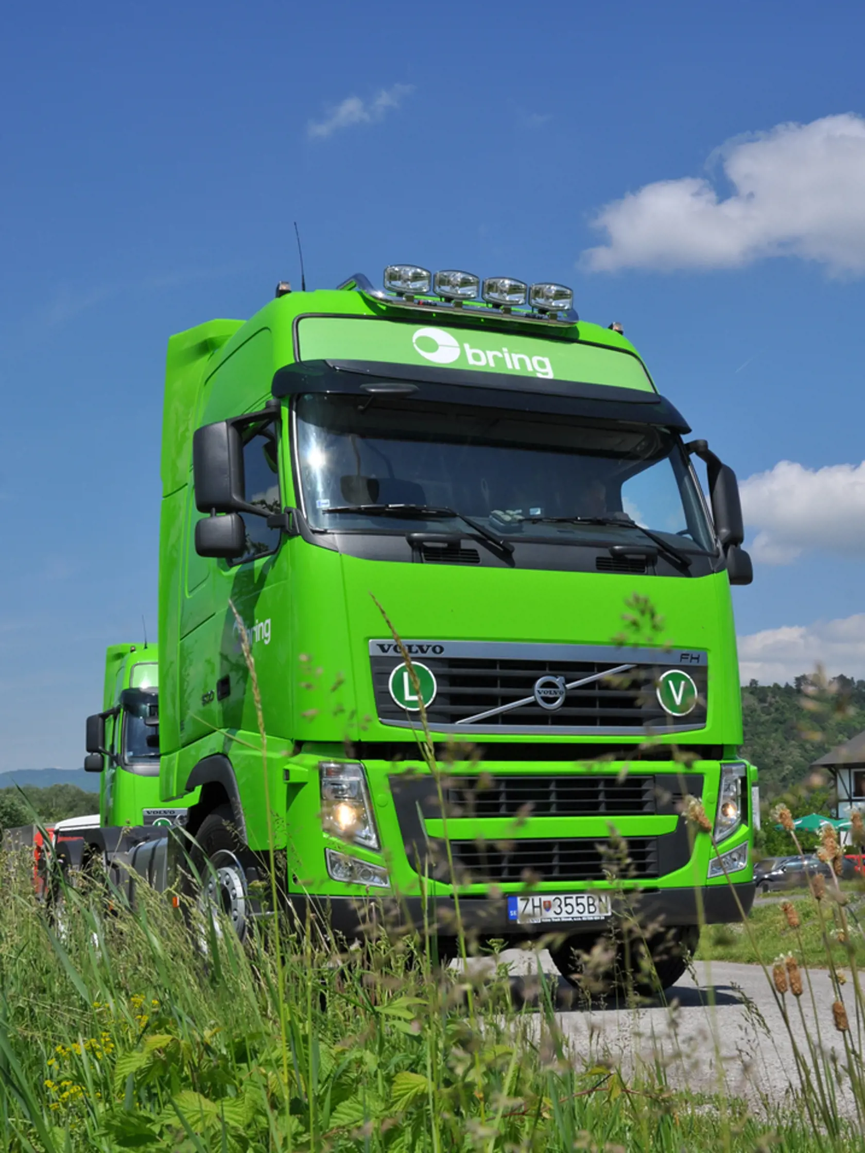 Kamionista ročne najazdí 125 000 kilometrov.