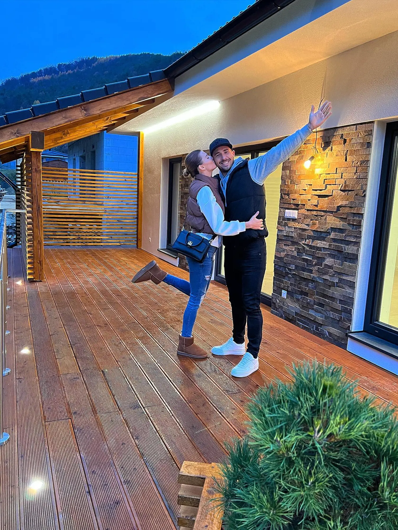 Sen sa stal skutočnosťou. Pri Prievidzi si Laura a Martin kúpili dom.