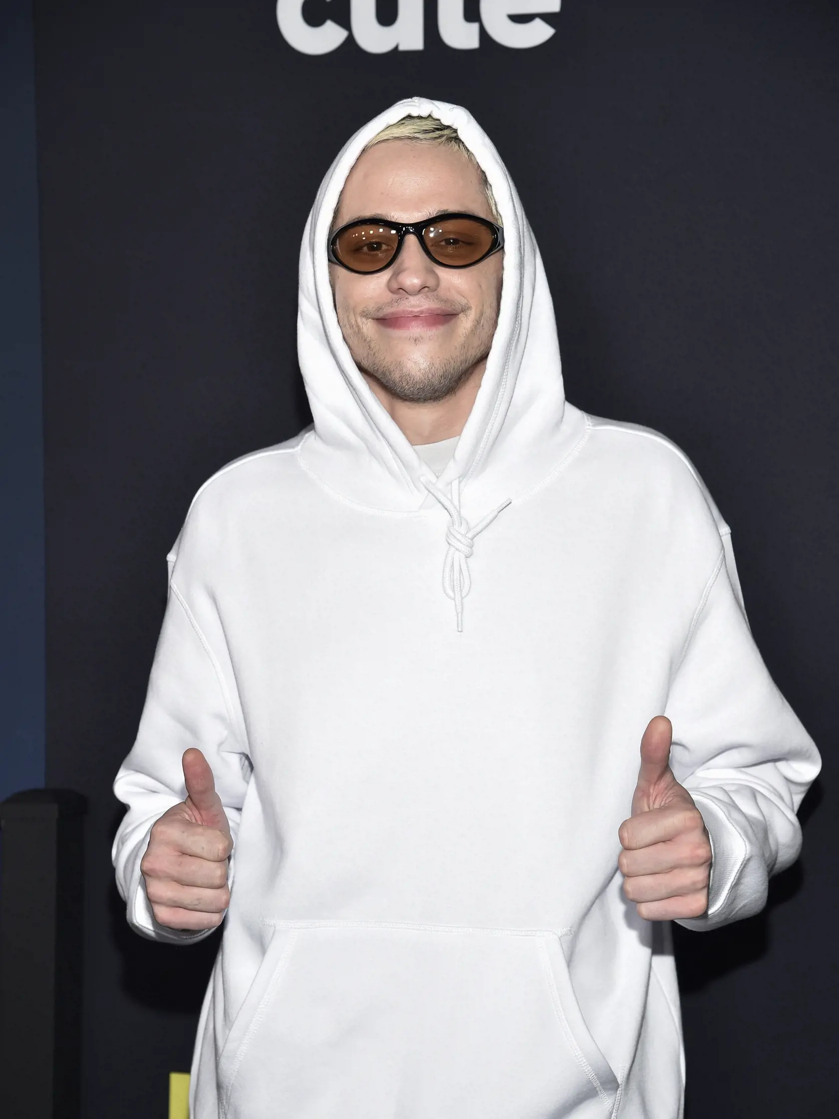 PK 7 New York - Na snímke americký komik a herec Pete Davidson pózuje pred premiérou filmu Meet Cute na Manhattan West Plaza v New Yorku 20. septembra 2022. FOTO TASR/AP

Pete Davidson attends the premiere of "Meet Cute," at Manhattan West Plaza, Tuesday, Sept. 20, 2022, in New York. (Photo by Evan Agostini/Invision/AP)