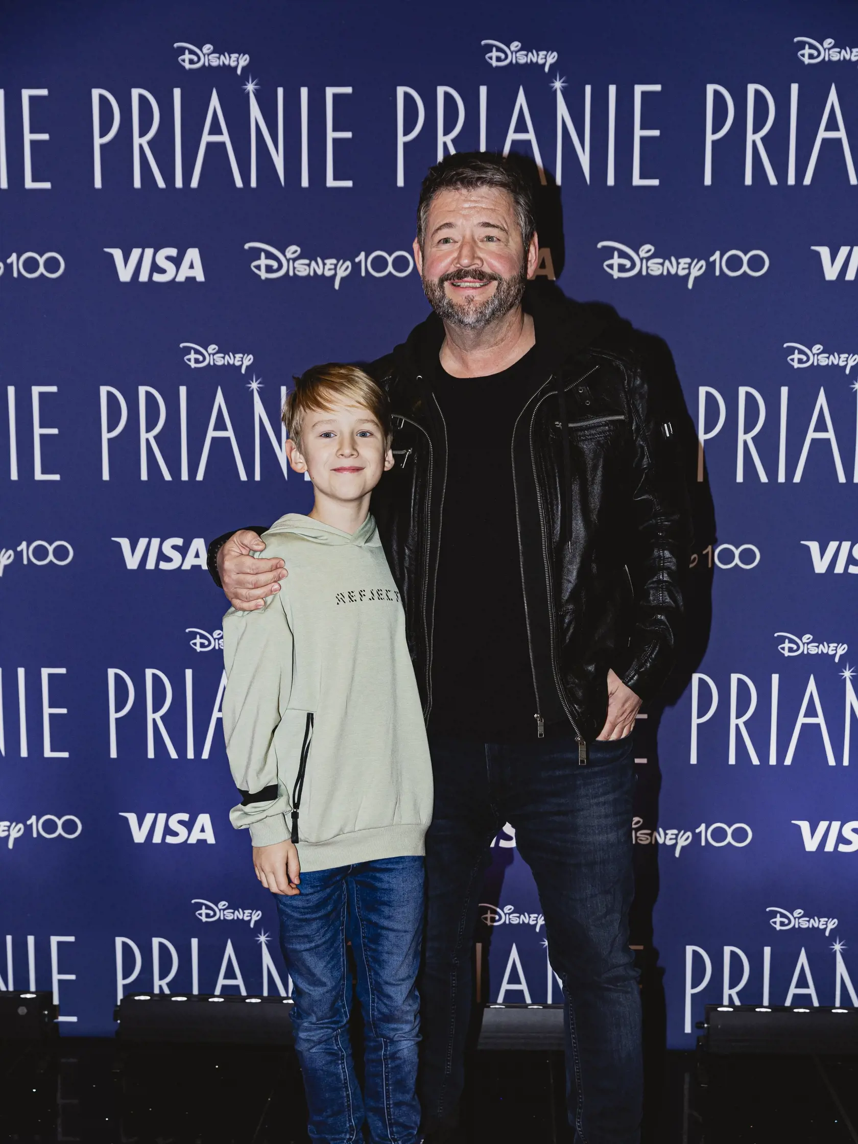 Na snímke Michal Hudák so synom Hugom počas premiéry animovanej rozprávky od štúdia DISNEY- PRIANIE