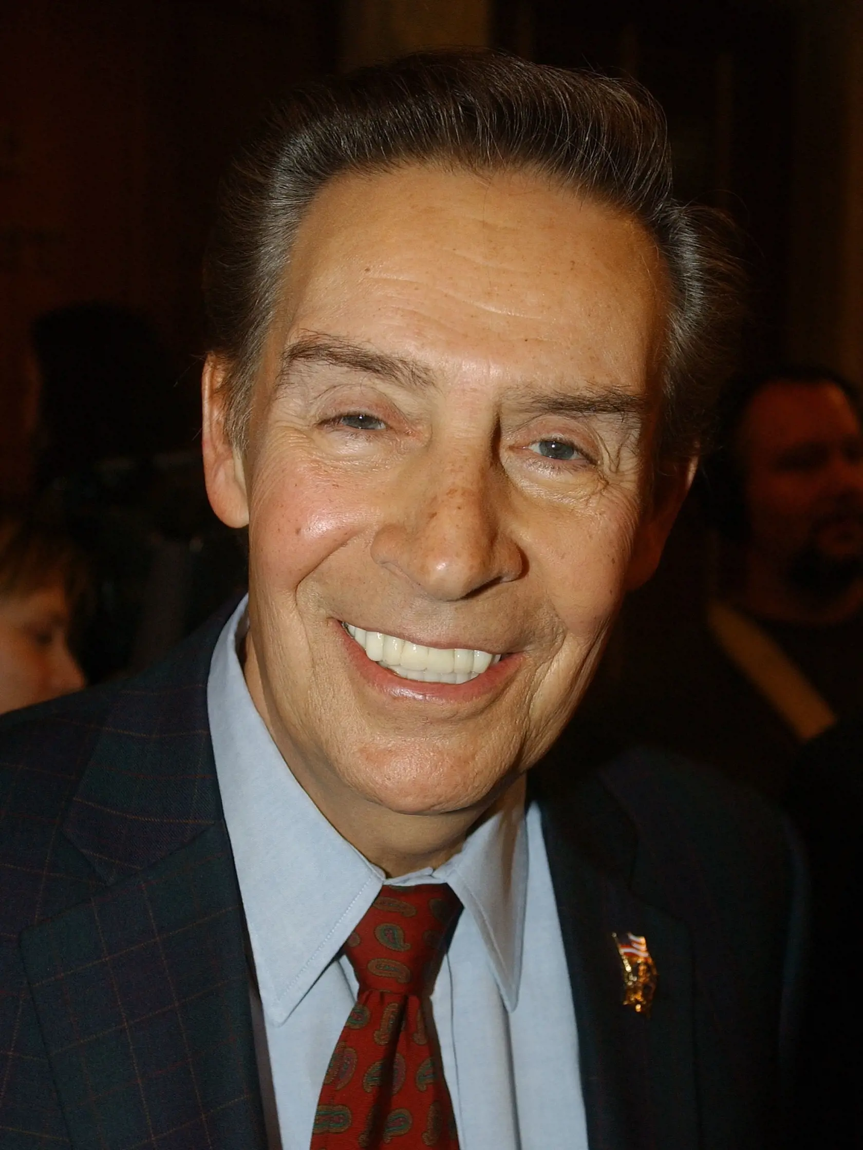 Herec Jerry Orbach zomrel 28. decembra v roku 2004.