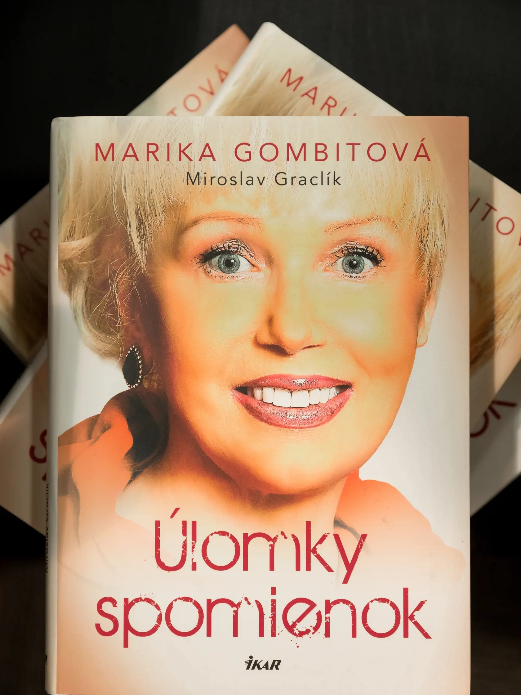Krst knihy o Marike Gombitovej v bratislavskom kníhkupectve