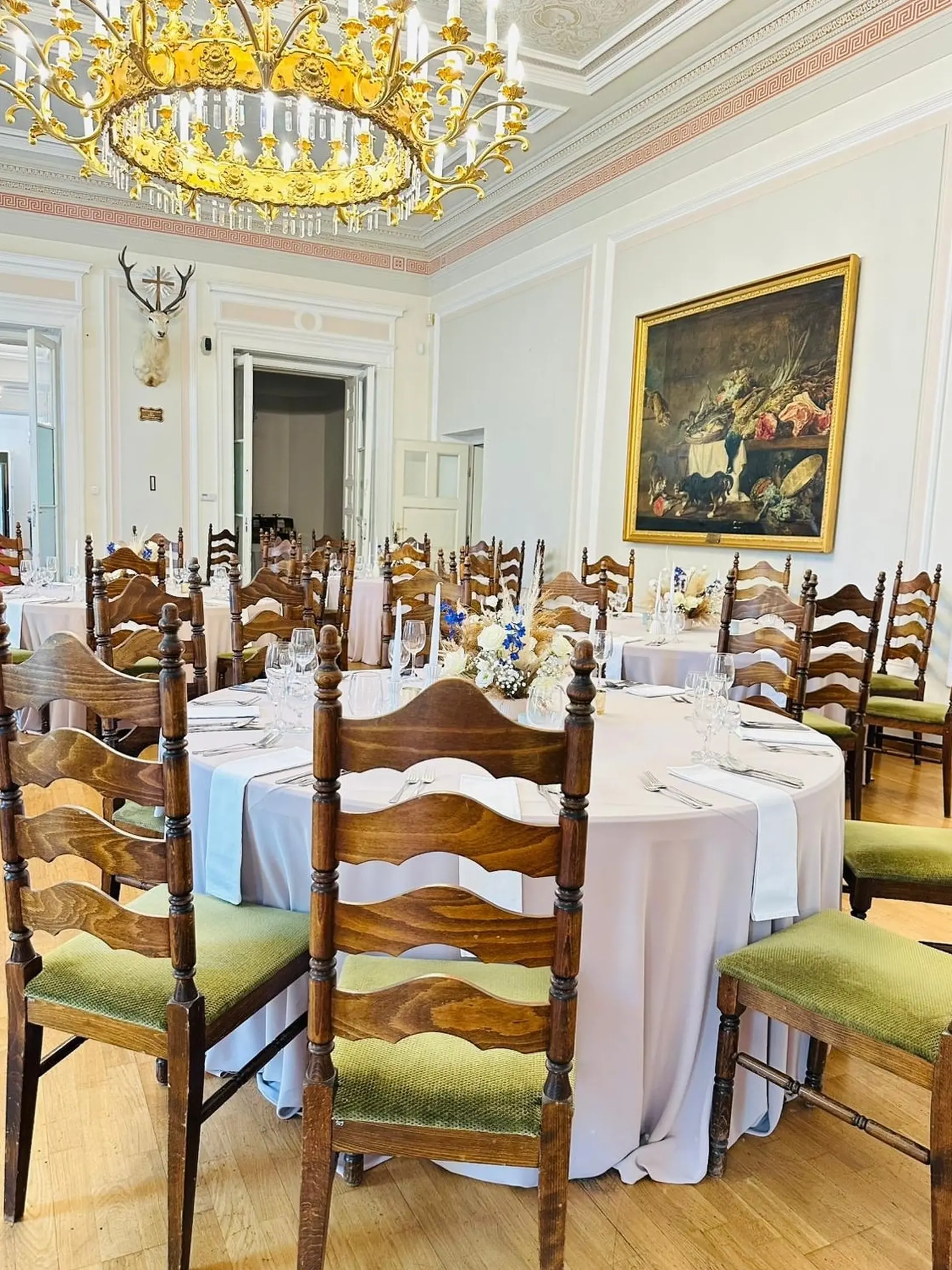 Takto to vyzerá vnútri Poľovníckeho kaštieľa v Palárikove.