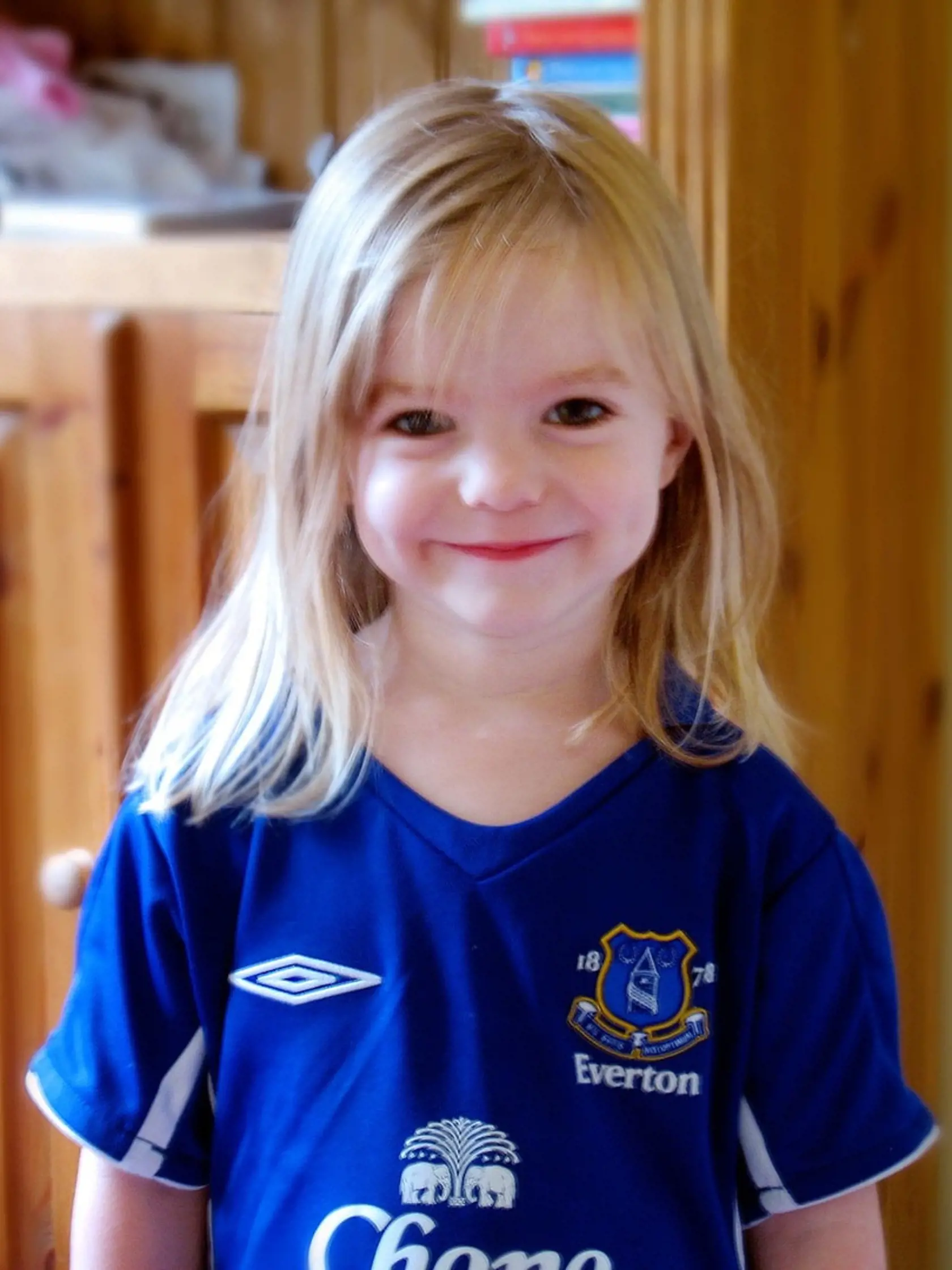 Trojročná Maddie zmizla z dovolenky v portugalskom rezorte v roku 2007. Odvtedy existujú rôzne špekulácie o zmiznutí či dokonca smrti.