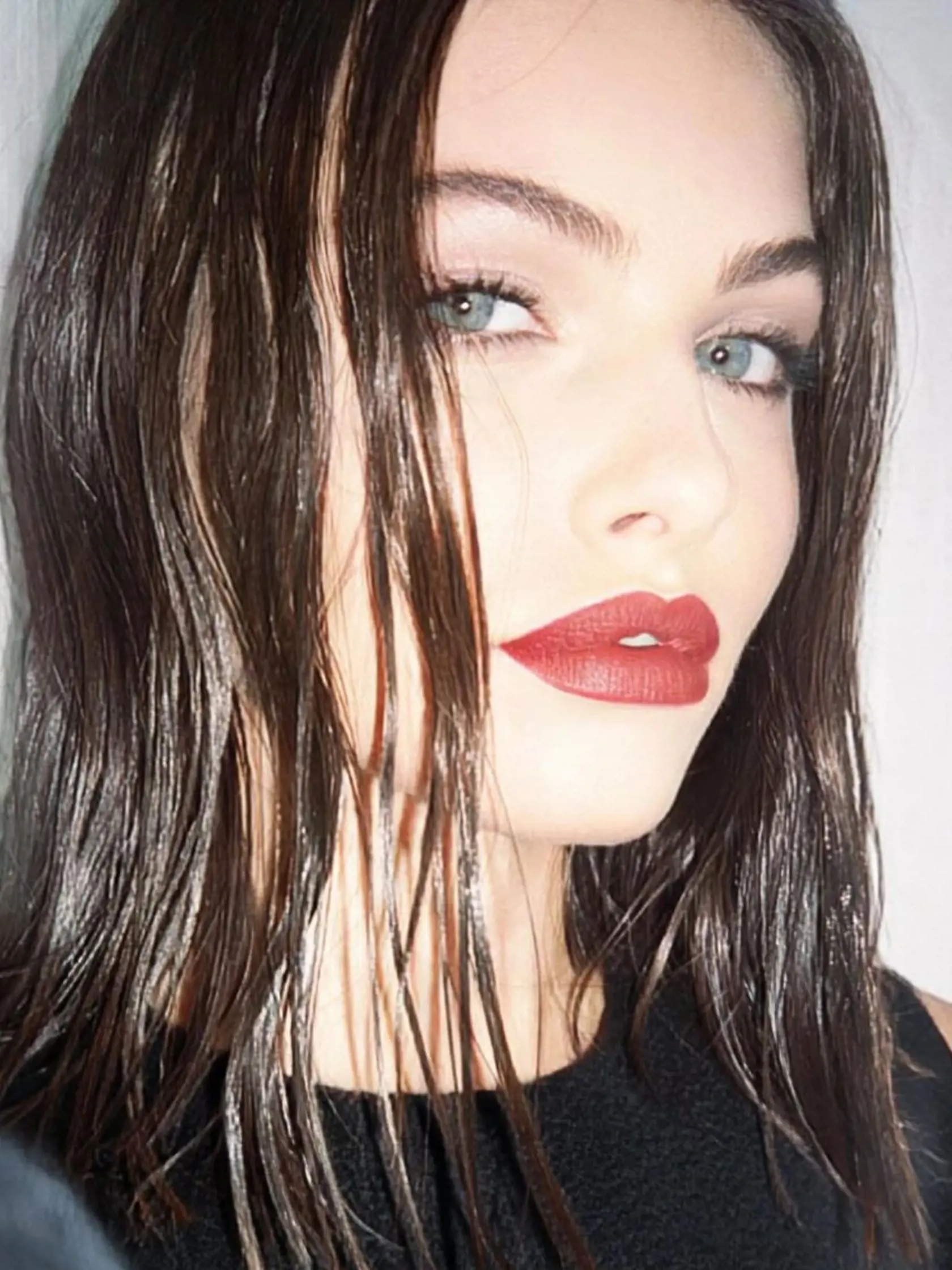 Z Thylane Blondeau je dnes už dospelá žena. Jej krása stále vyráža dych.