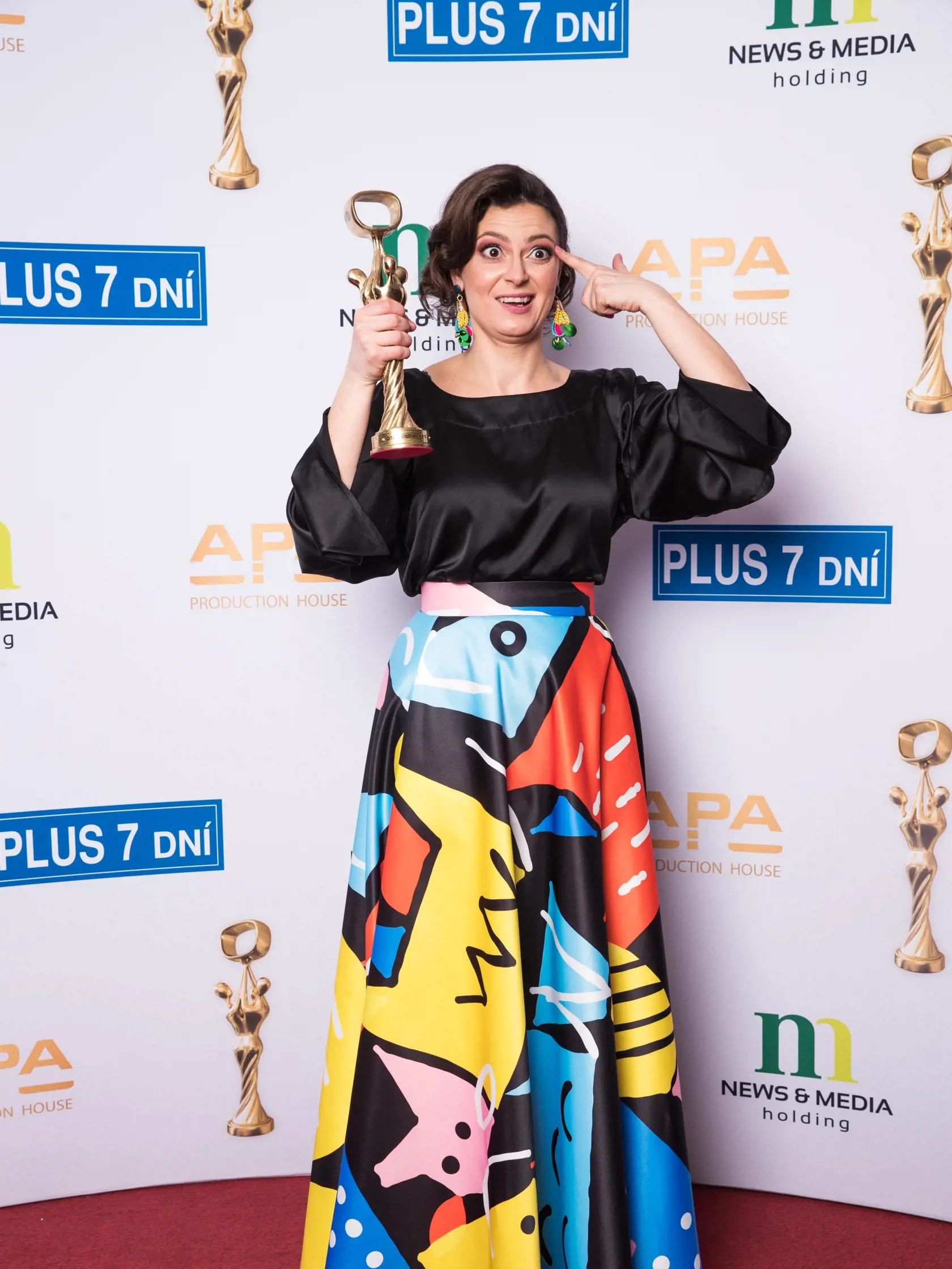 Na snímke herečka Lujza Garajová Schrameková počas párty po skončení slávnostného vyhlasovania ankety Osobnosť televíznej obrazovky 2018 v budove Slovenského národného divadla.