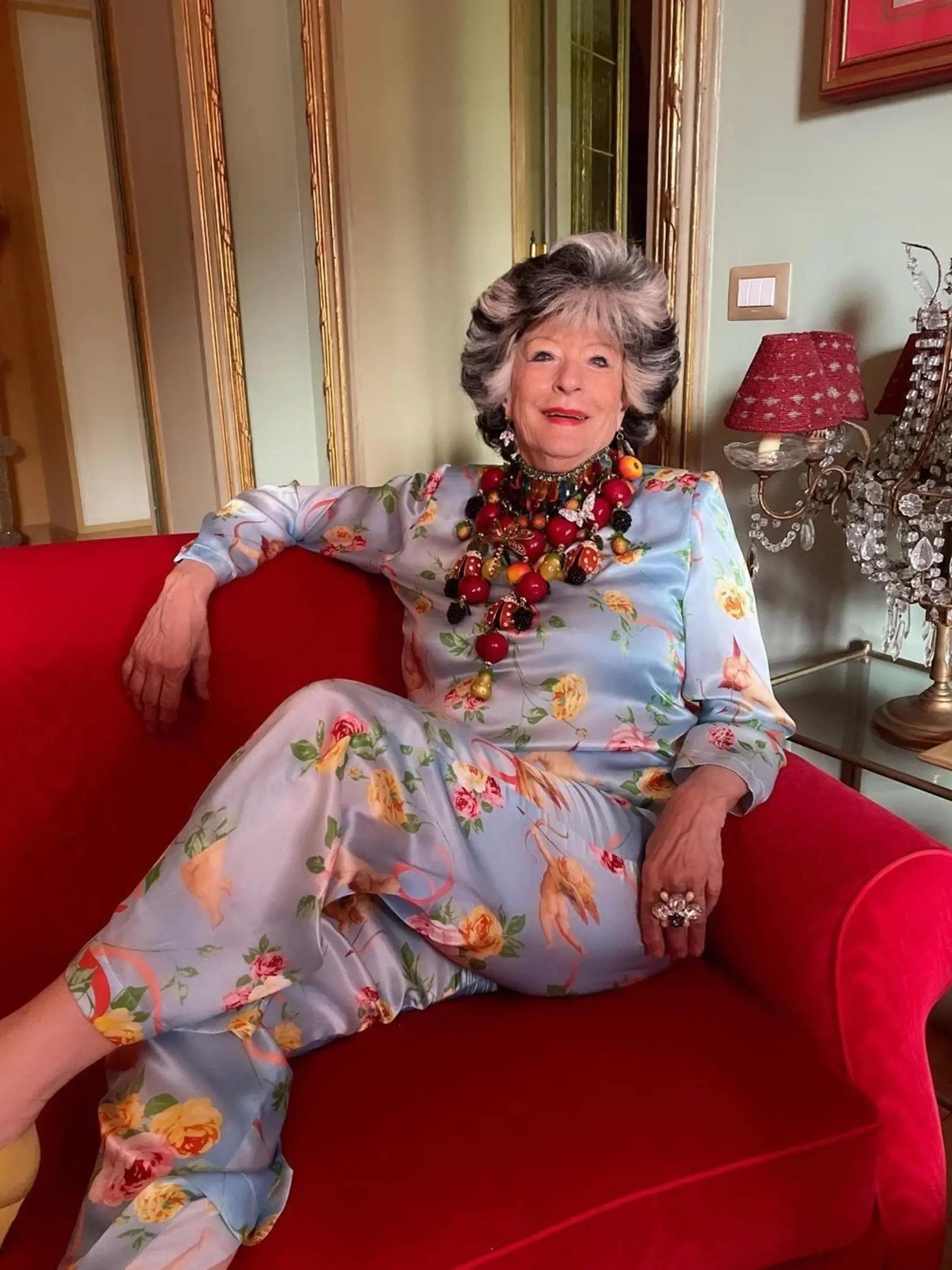 Daniela Remmert je známa tým, že zbožňuje, keď môže zaujať svojou extravaganciou.