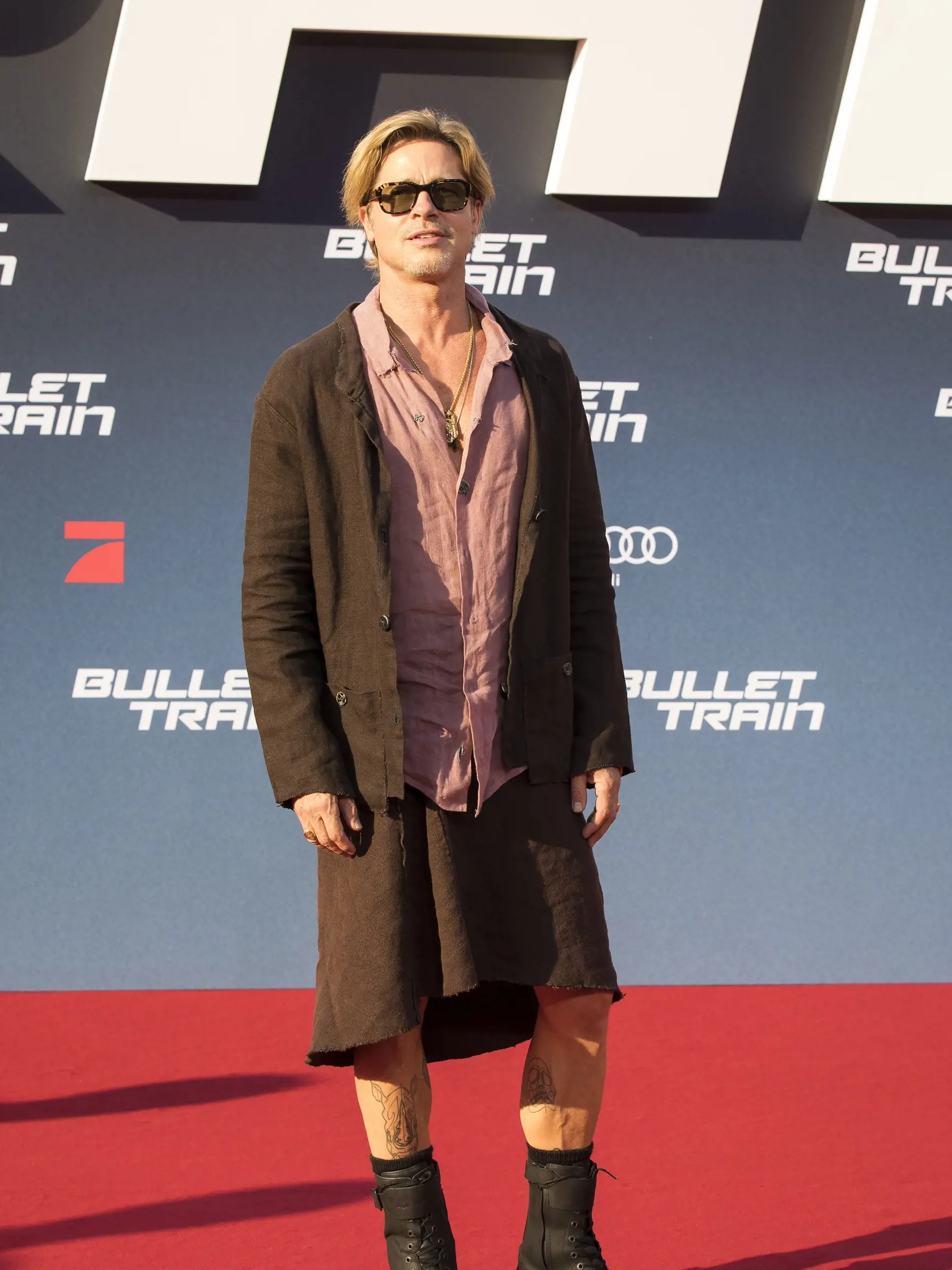 Brad Pitt na premiére filmu Bullet Train v Berlíne.