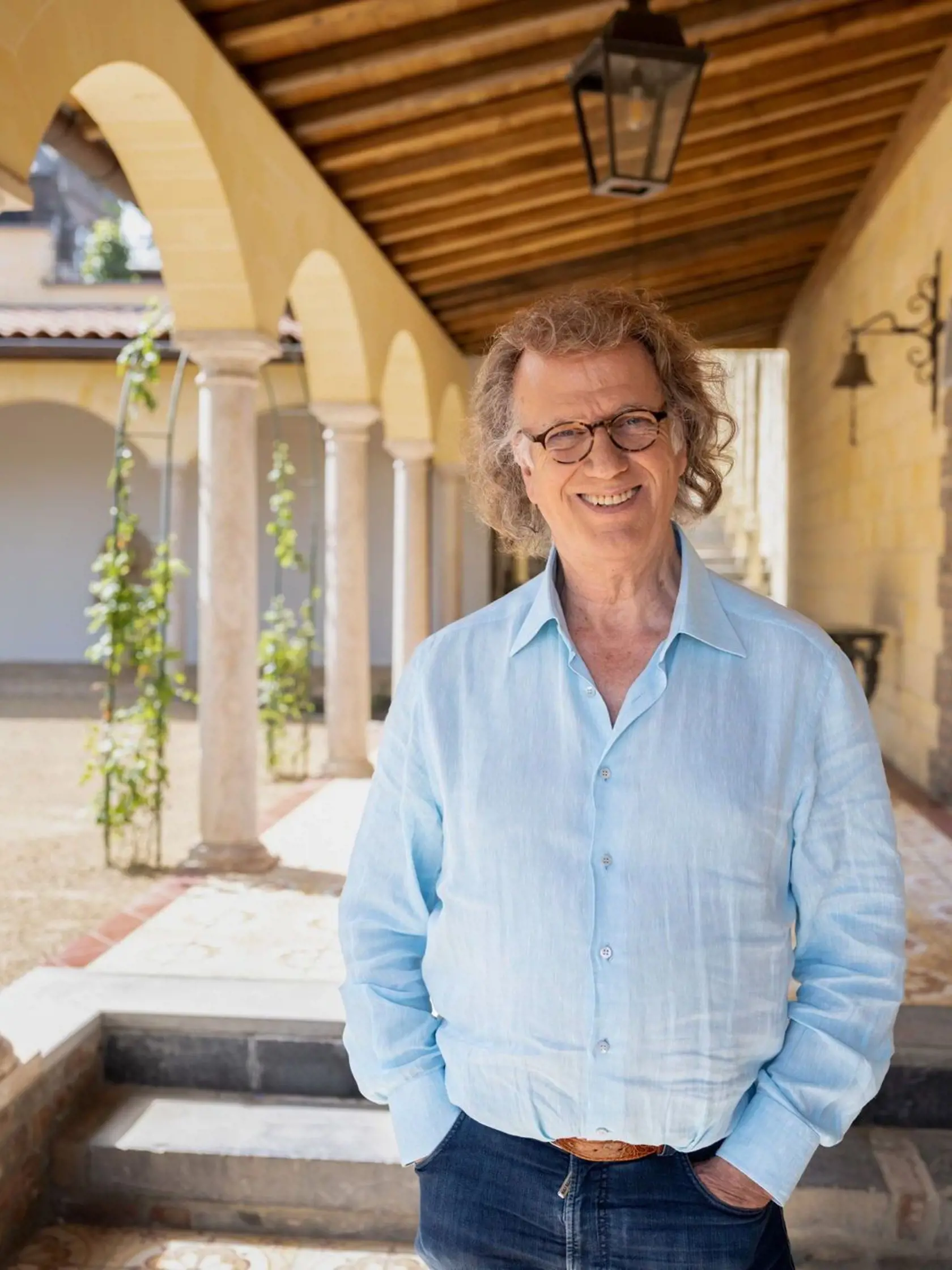 André Rieu vlastní v Holandsku rozkošný zámok.