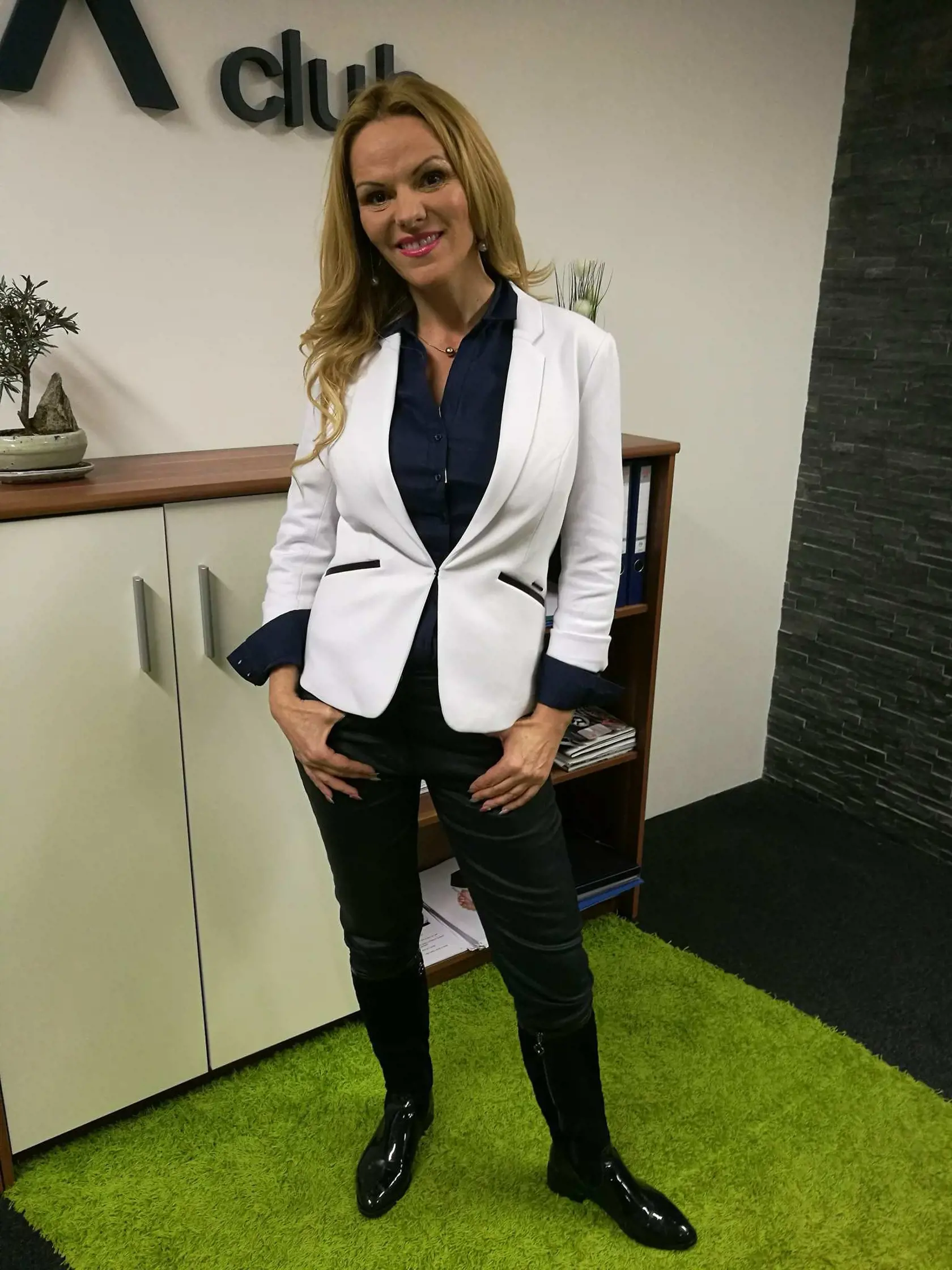 Elle to pristane aj v elegantnom, čo poviete?