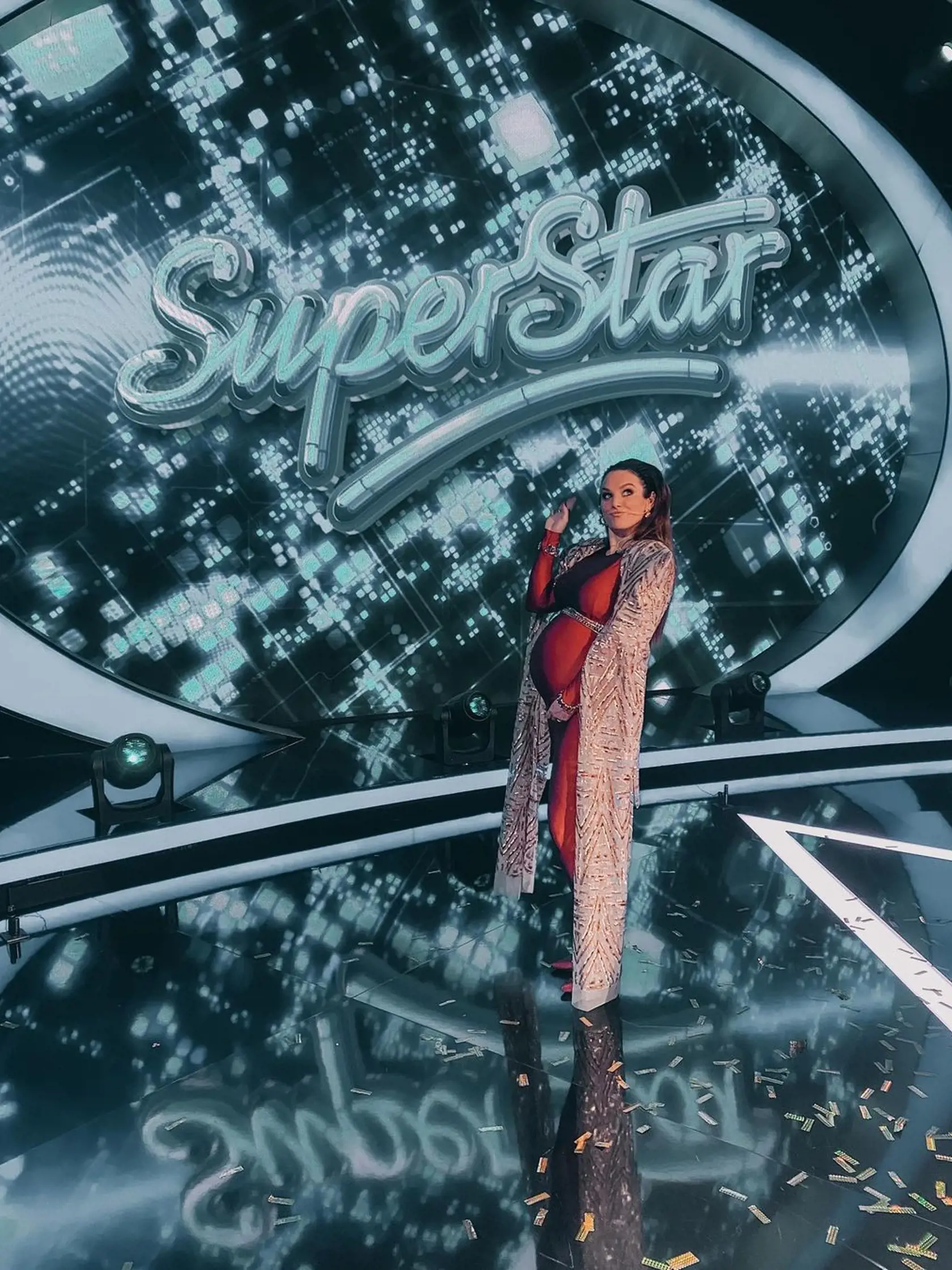 Ewa Farna ako moderátorka SuperStar