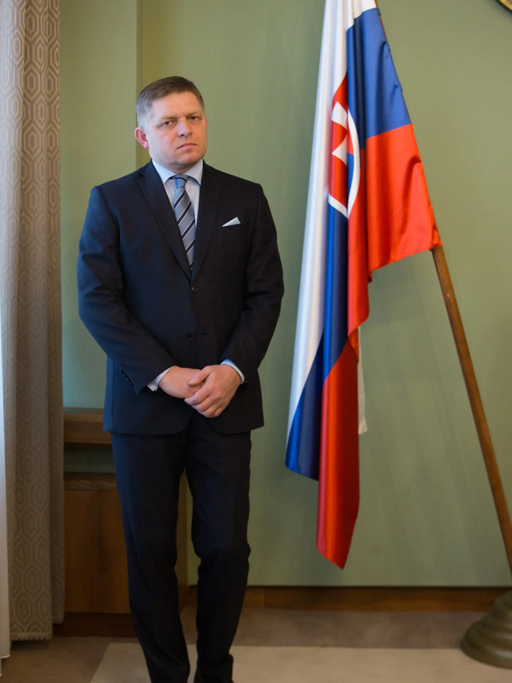 Premiérov brat narazil do piatich poľských vetroňov.
