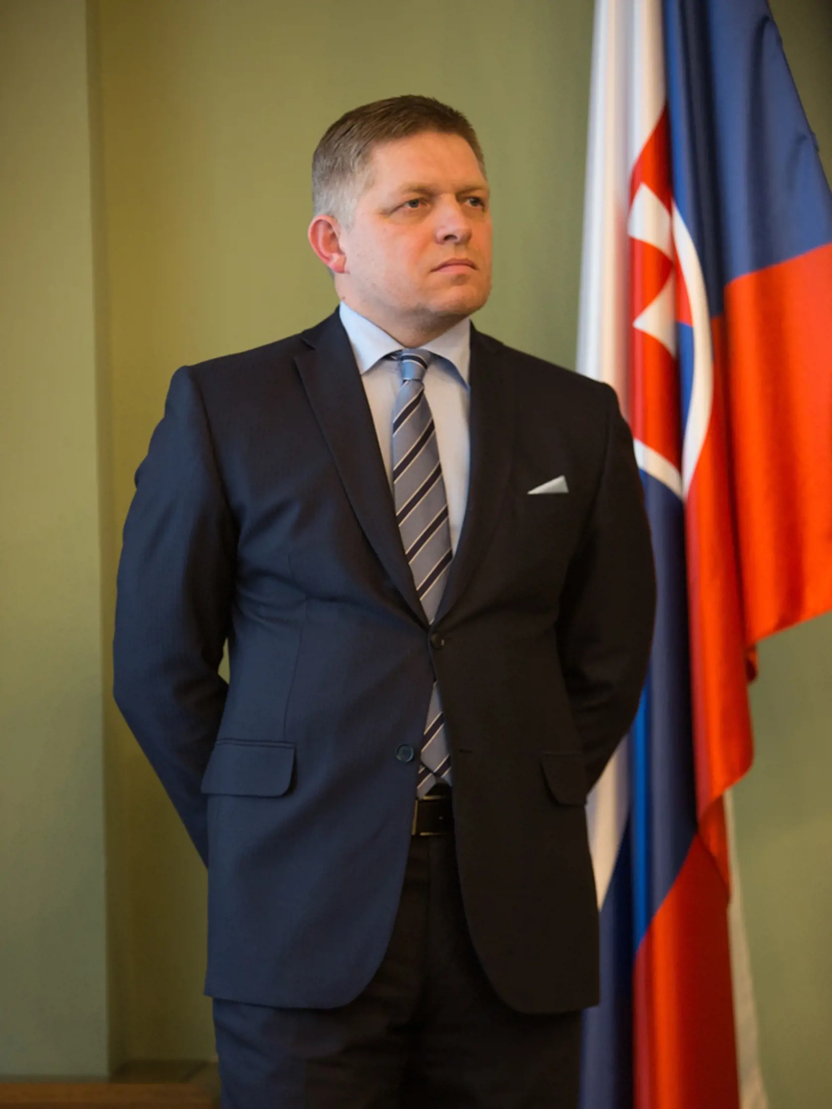 Premiérov brat narazil do piatich poľských vetroňov.