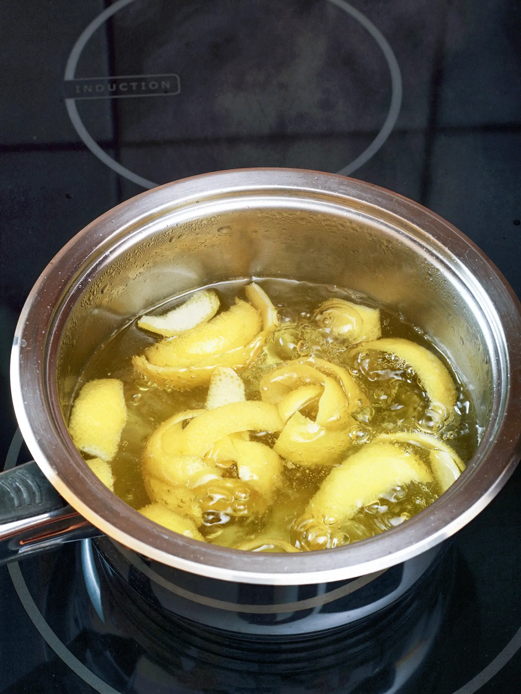 Simmer,Lemon,Peel,Into,Syrup.,Candied,Lemon,Zest,Cooking.,Series.
