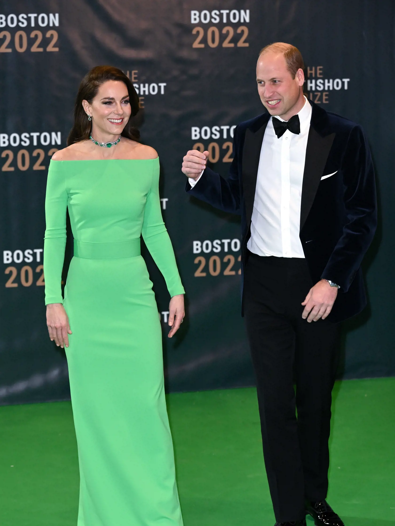 Princ William a princezná Catherine z Walesu ukázali na ceste po Spojených štátoch veľmi sladké momenty. Stalo sa tak najmä počas slávnostného odovzdávania cien Earthshot Prize v Bostone, na ktorom nešetrili nežnými dotykmi a zaľúbenými pohľadmi.