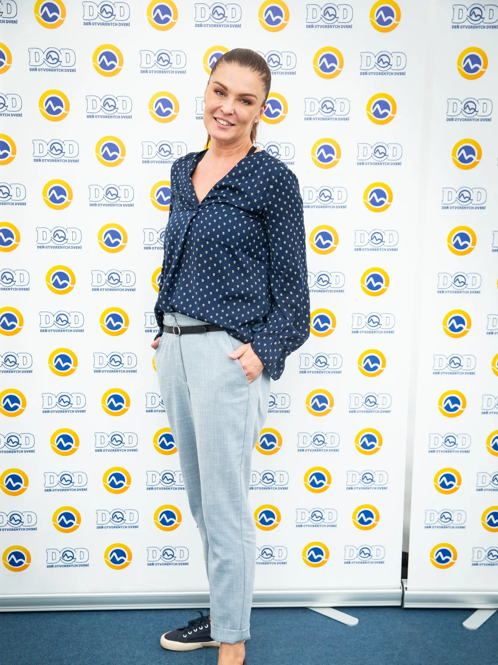 Elena Podzámska