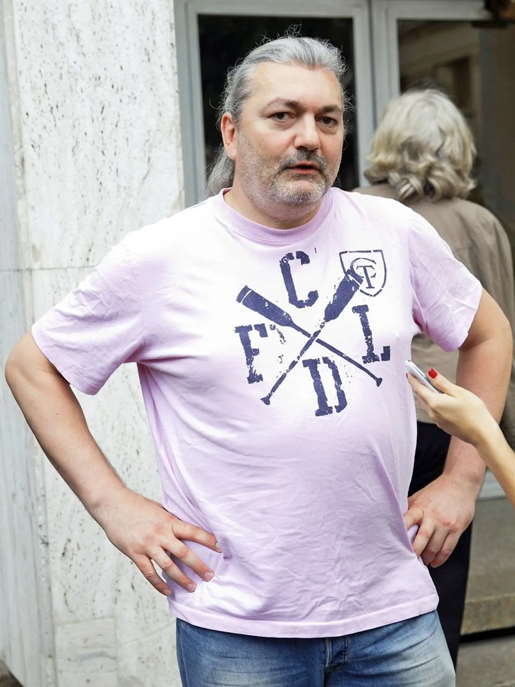 Daniel Hůlka stále chudne.