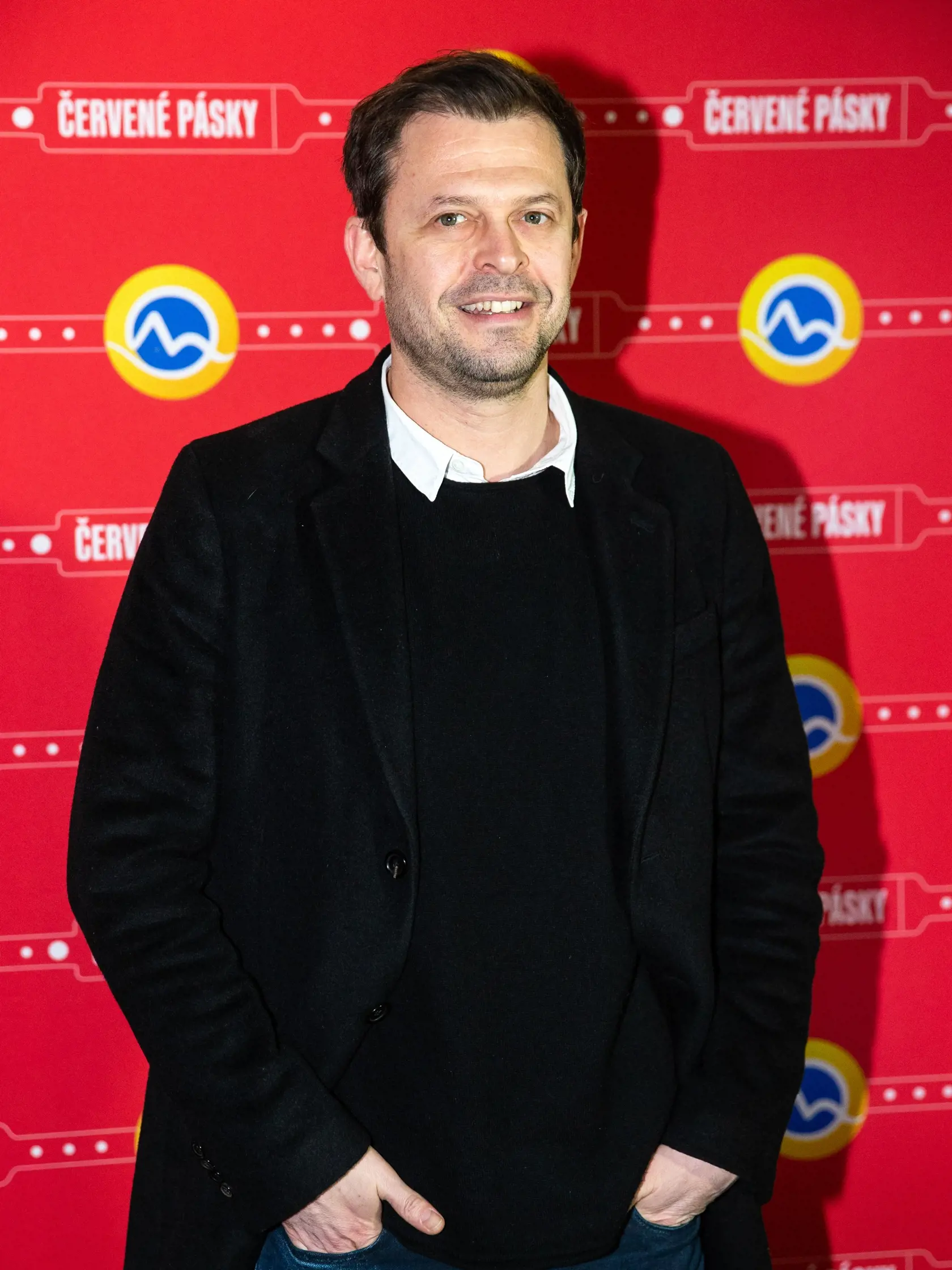 Premiéra seriálu "Červené pásky" v jednom z bratislavských kinosál. Na snímke Alexander Bárta.