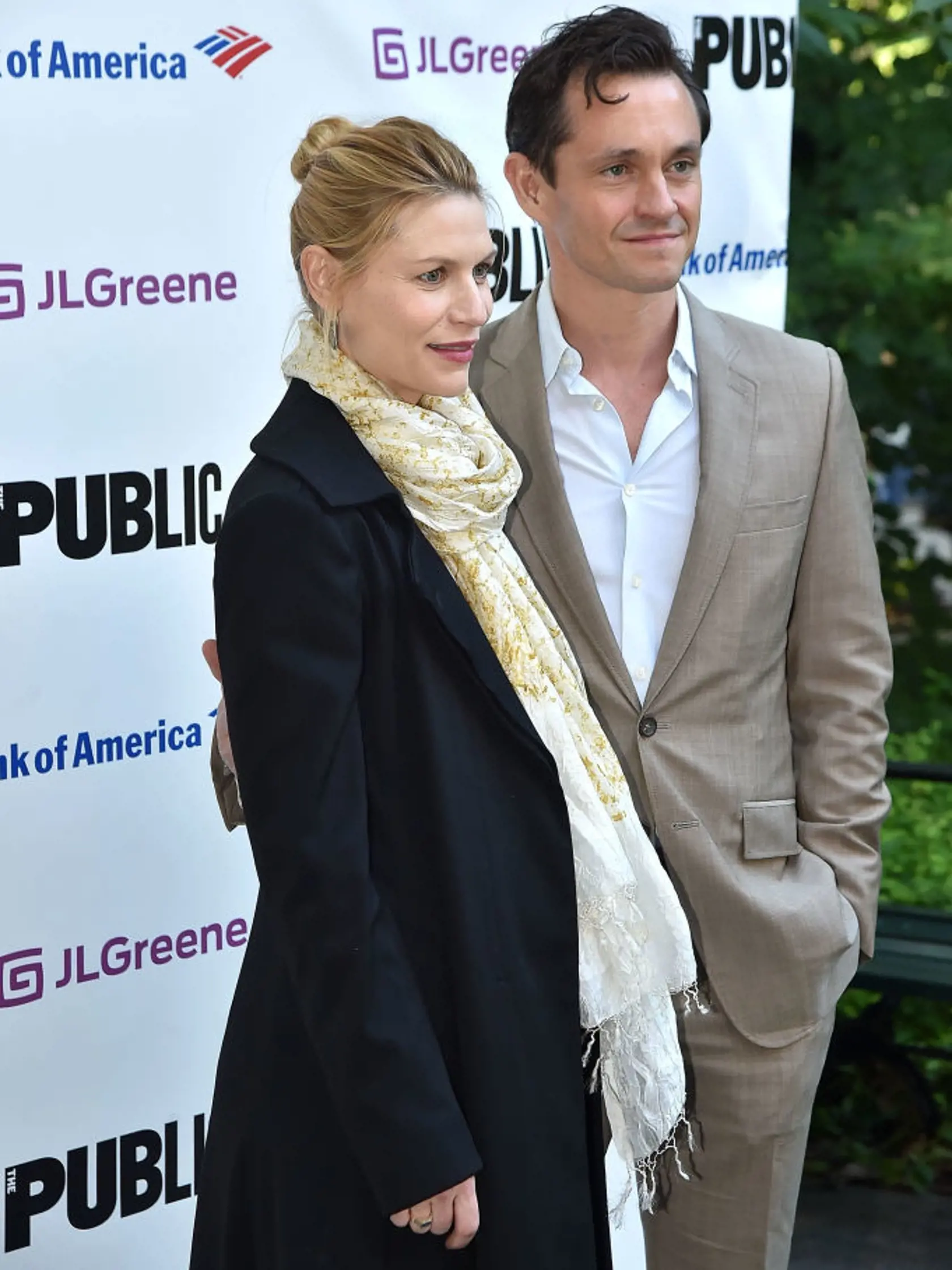 NEW YORK, NY - JUNE 11:  Clare Danes and Hugh Dancy attend the 2018 The Public Theater's Annual Gala at Delacorte Theater on June 11, 2018 in New York City.  (Photo by Theo Wargo/Getty Images)