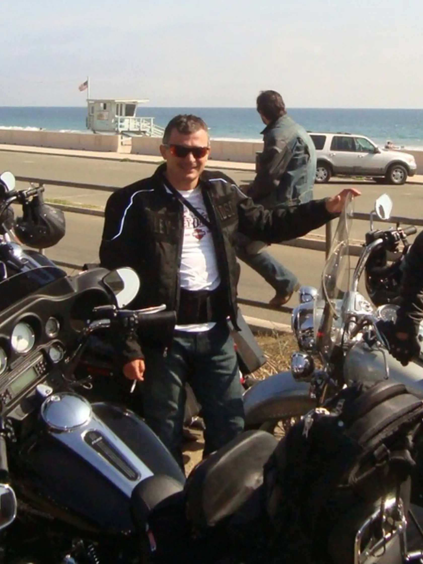 Feši z vlády: Počiatek
má radšej motorkársku
bundu ako oblek.