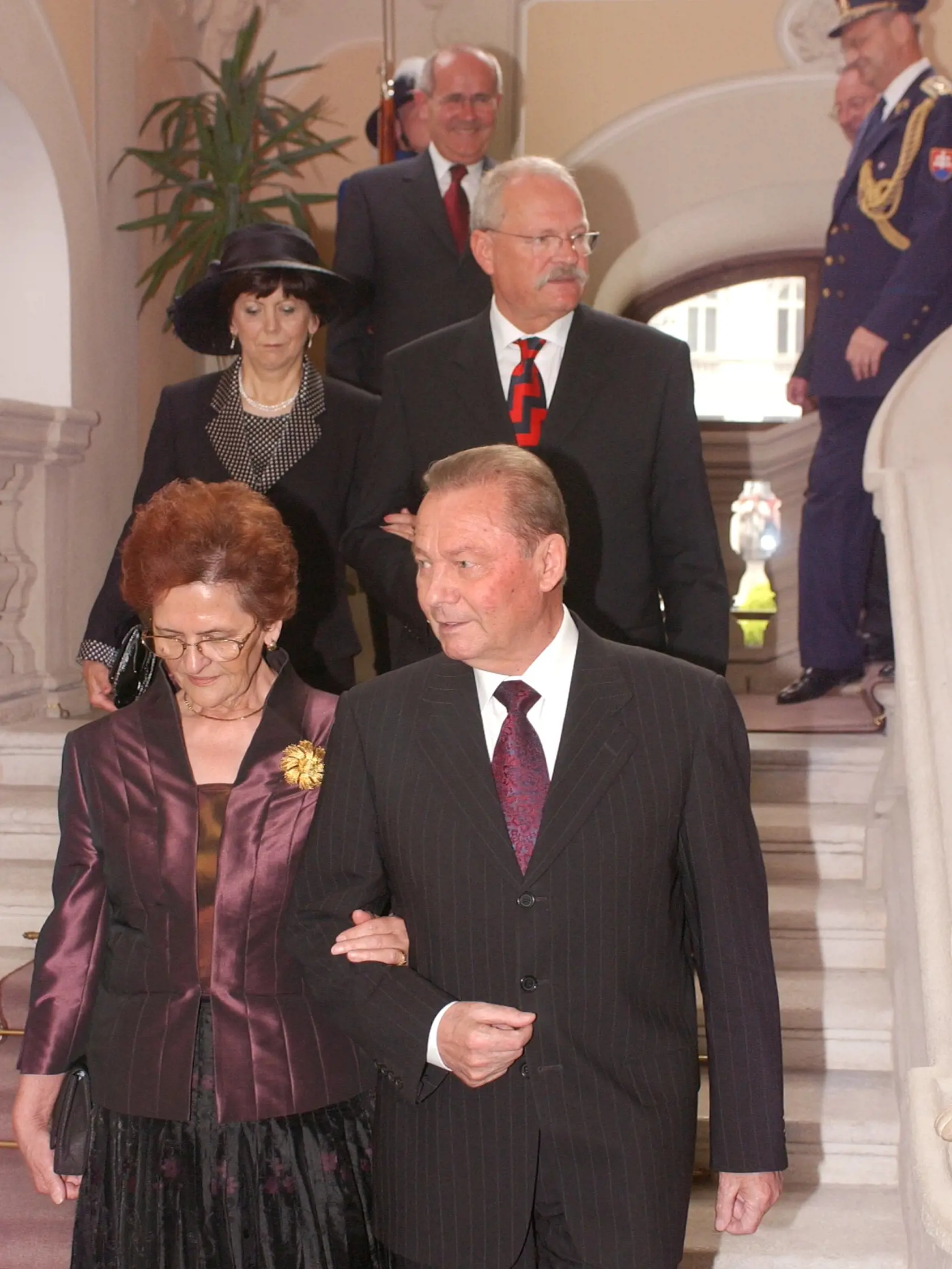 Rudolf Schuster, Irena Schusterová, Ivan Gašparovič a jeho manželka Silvia.