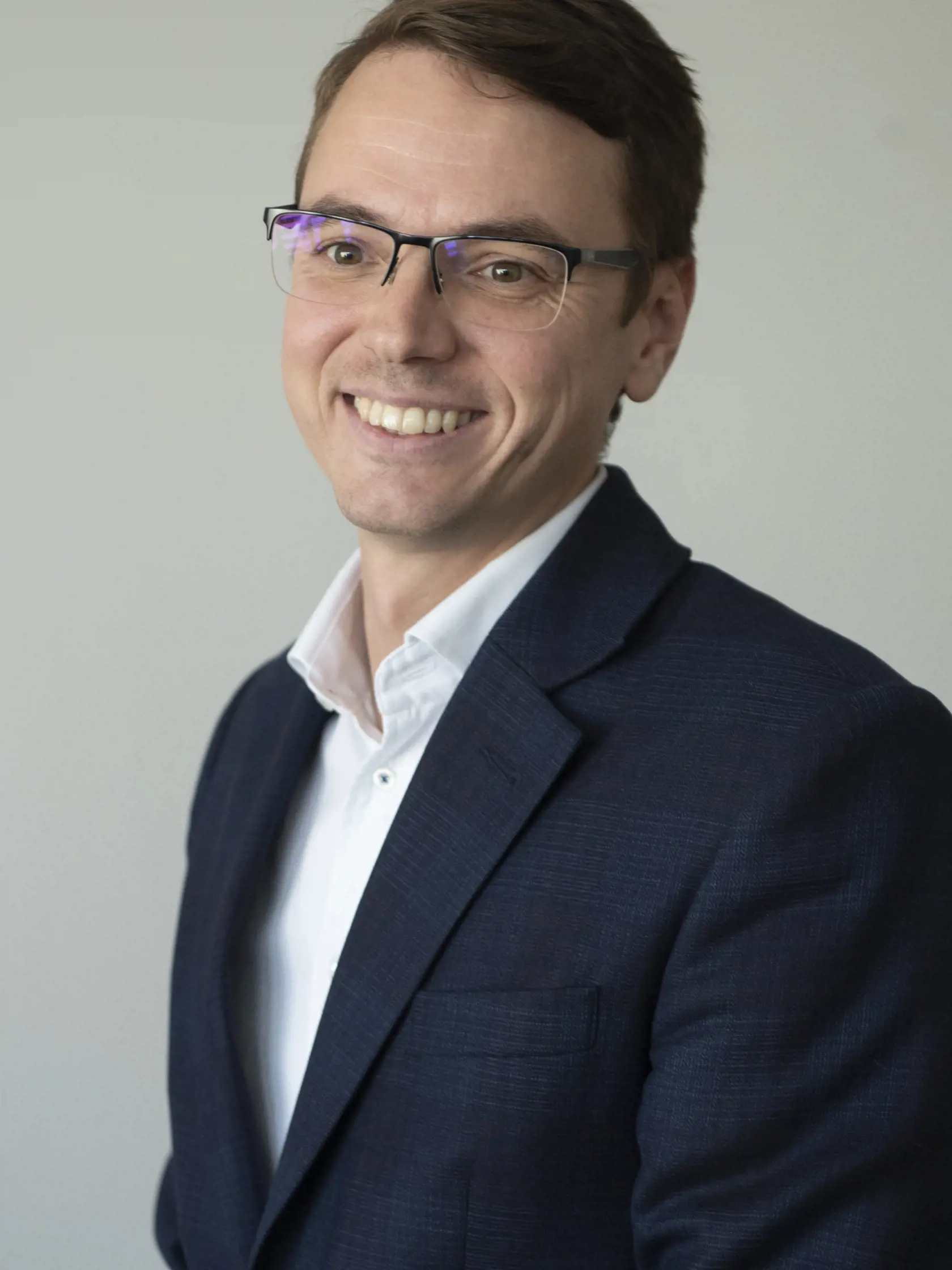 Na snímke prodekan pre rozvoj FEI STU Peter Telek počas predstavenia INOLab - centra pre inovácie a kybernetickú bezpečnosť v Bratislave 14. novembra 2022.