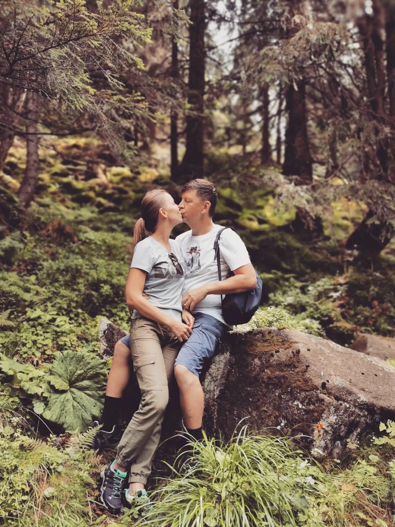 Andrej Bičan z pohľadu na Mišku úplne stratil hlavu a zaľúbil sa do nej...
