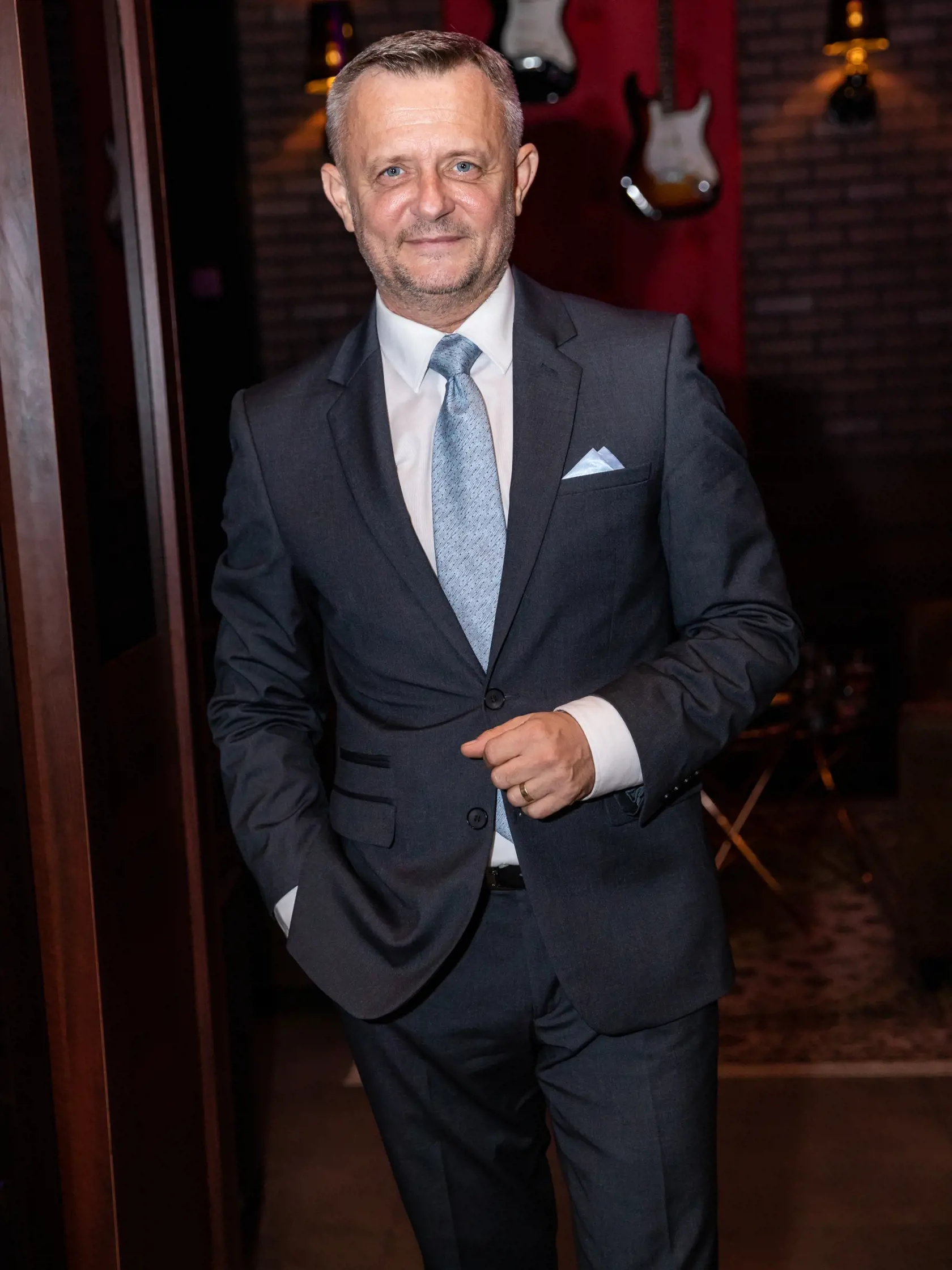 Vilo Rozboril (52)