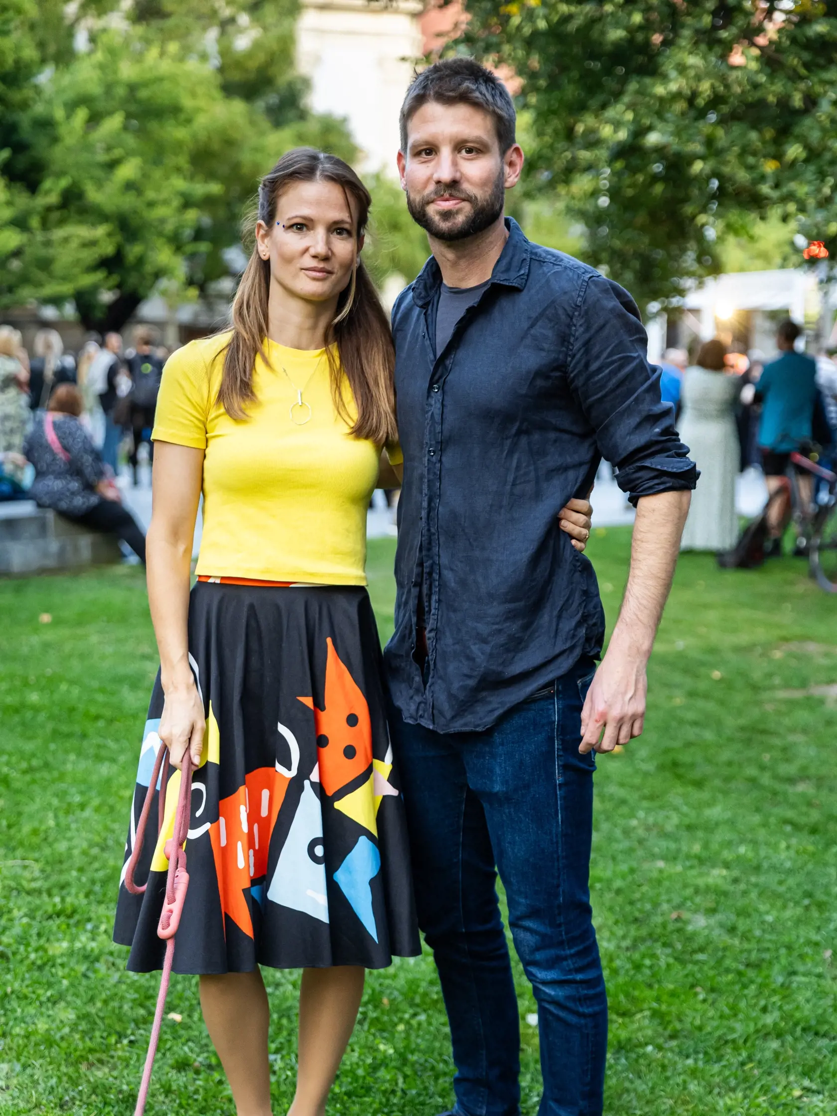 Protest na podporu kultúrneho štrajku: Stretli sme aj odvolaného Michala Šimečku s partnerkou Soňou.