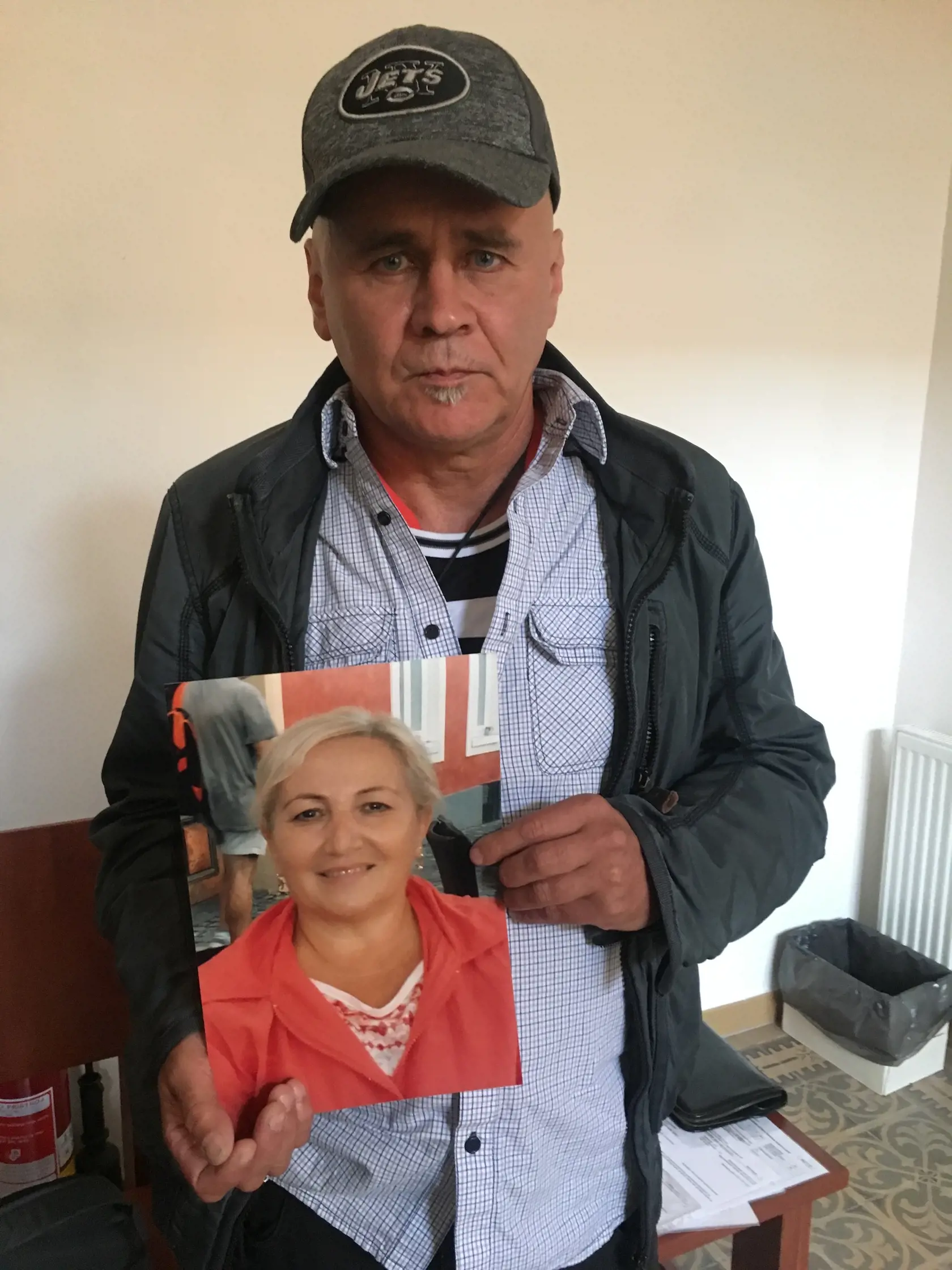 Nešťastný Jaroslav na manželku myslí každý deň, s jej smrťou sa nevie zmieriť. 