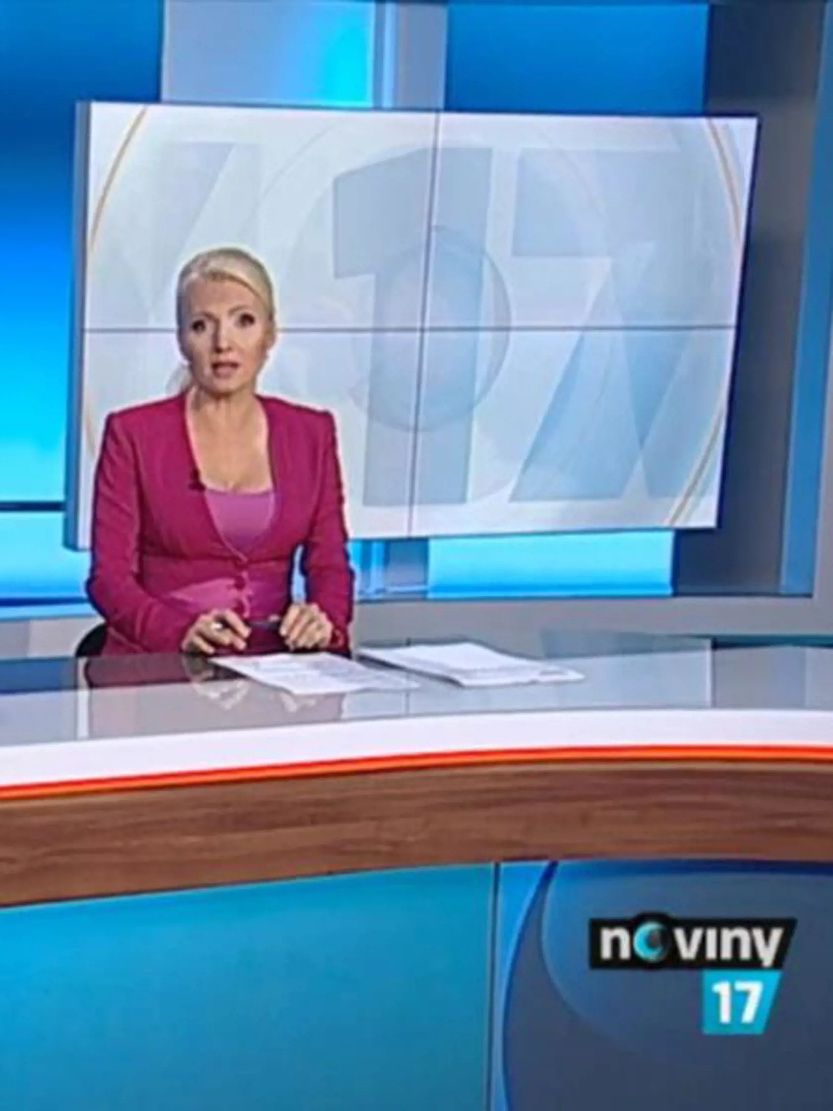 V práci: Aneta za moderátorským pultíkom.