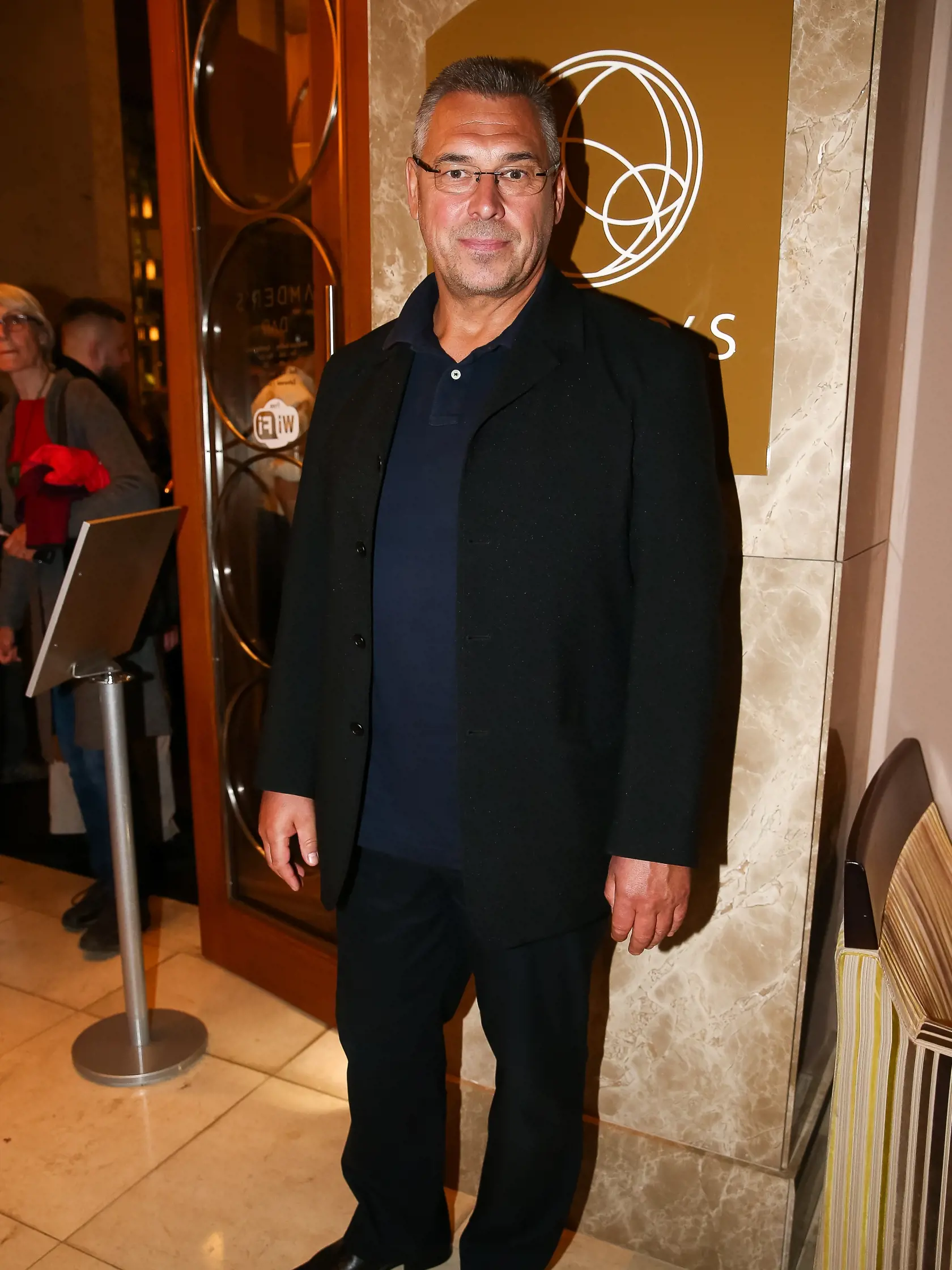 Divácka premiéra hraného filmu Dubček za účasti známych osobností po ktorom následoval raut v neďalekom hoteli. Na snímke Marek Ťapák.