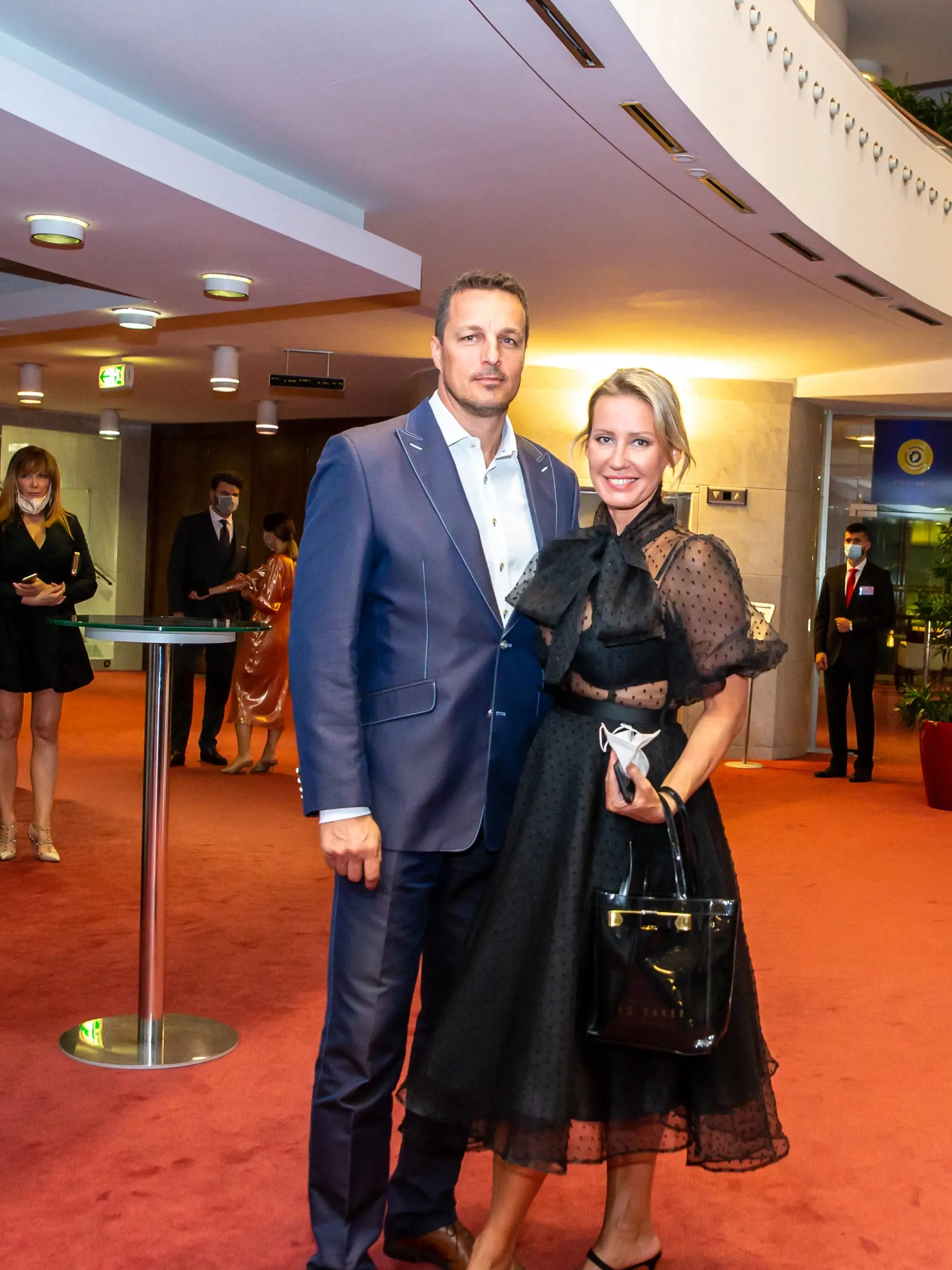 Erika Barkolová bola ozdobou večera.