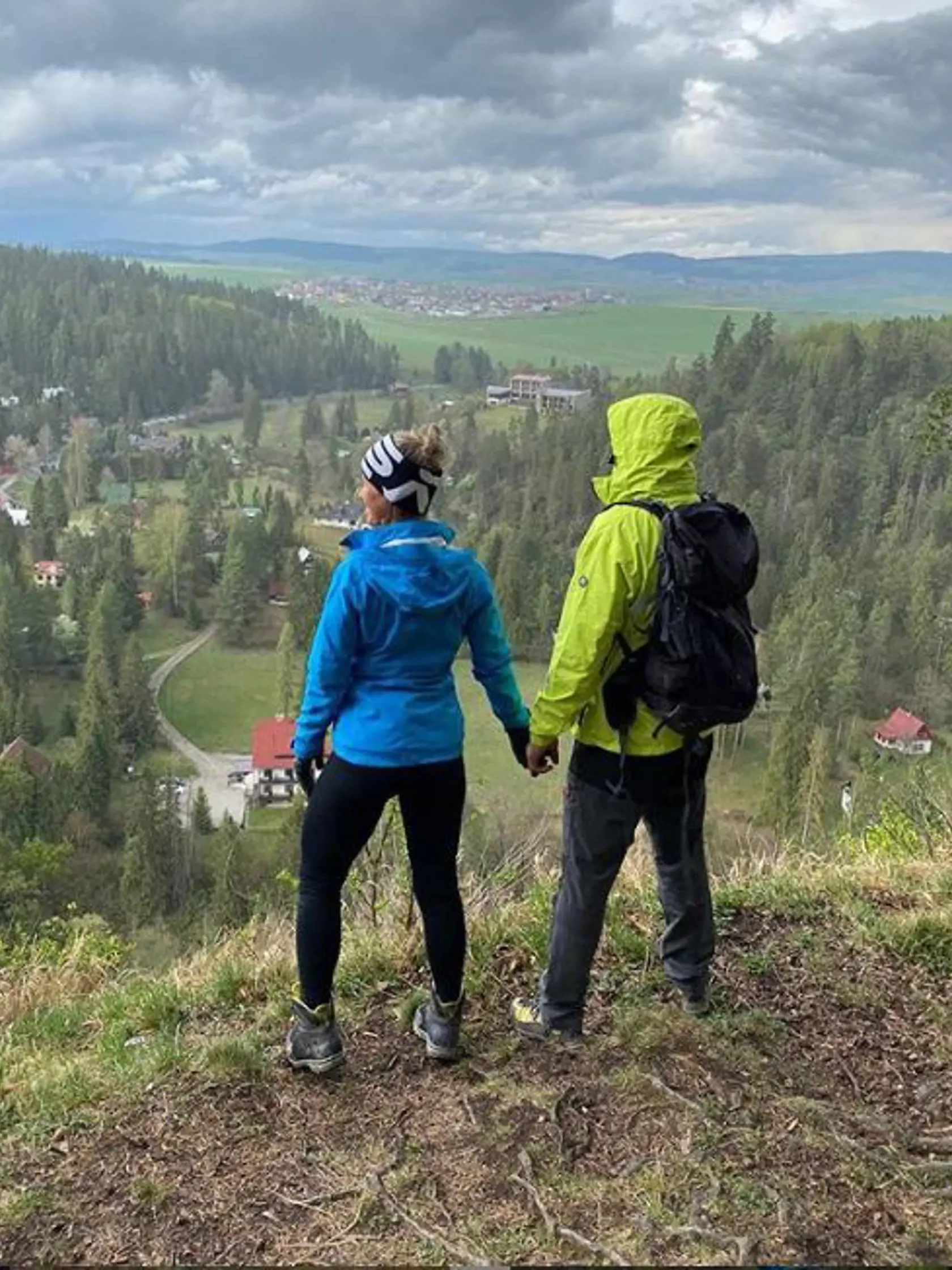 OPÄŤ ZADANÁ Barkolová má po rokoch nového partnera, ktorý miluje turistiku.