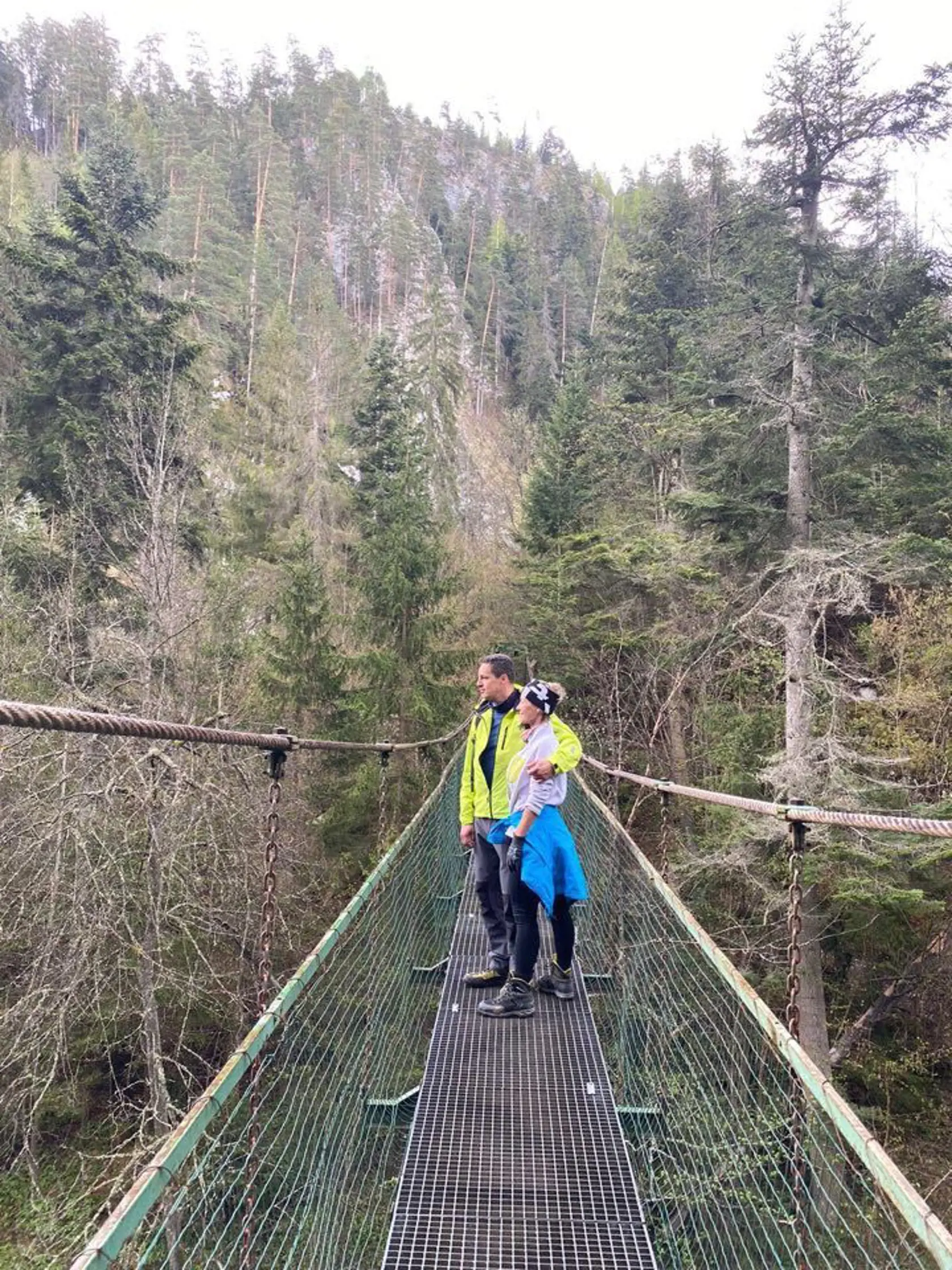 OPÄŤ ZADANÁ Barkolová má po rokoch nového partnera, ktorý miluje turistiku.
