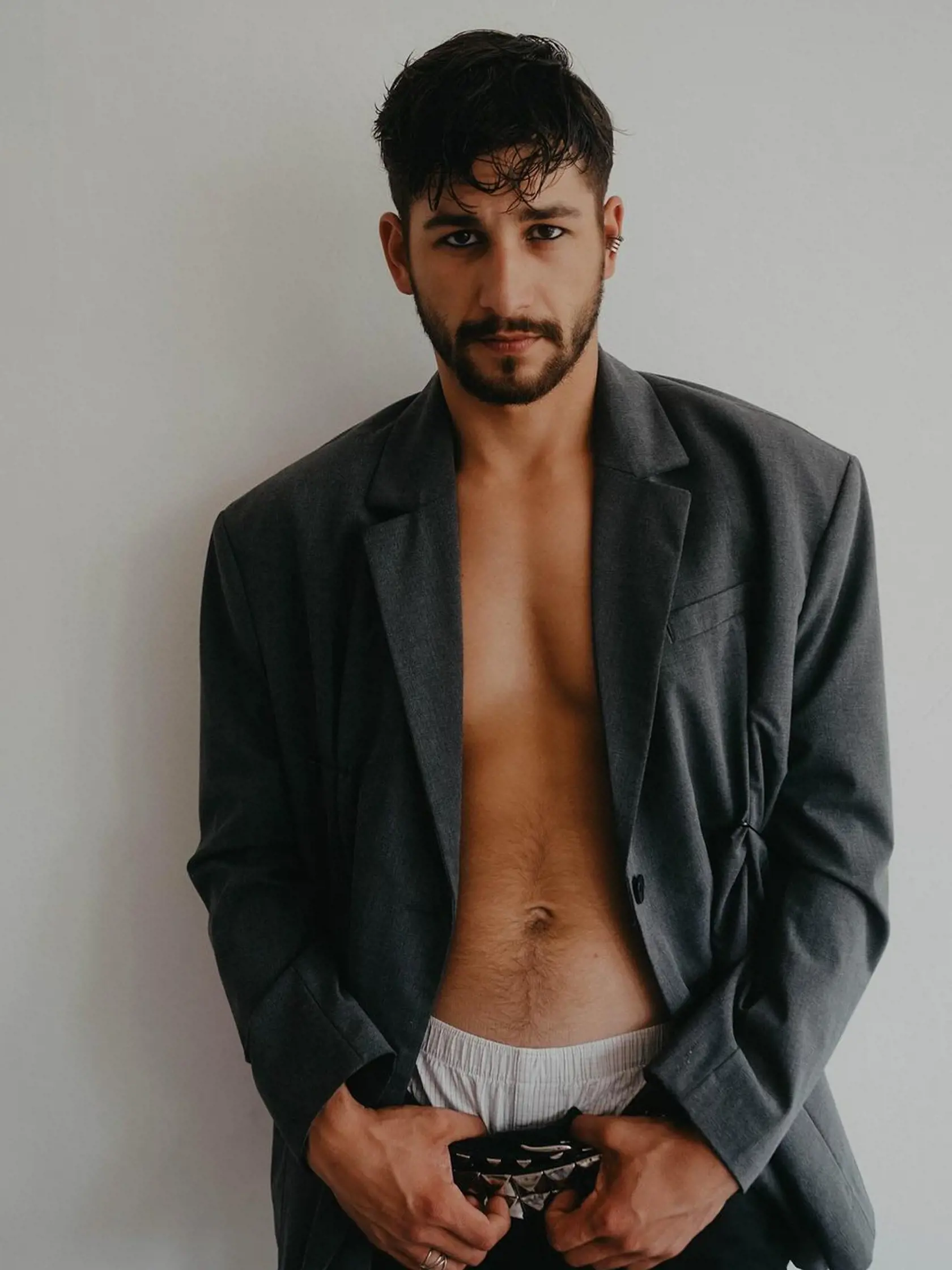 Jablonský si po návrate z dovolenky odbehol na fotenie k profi fotografke.