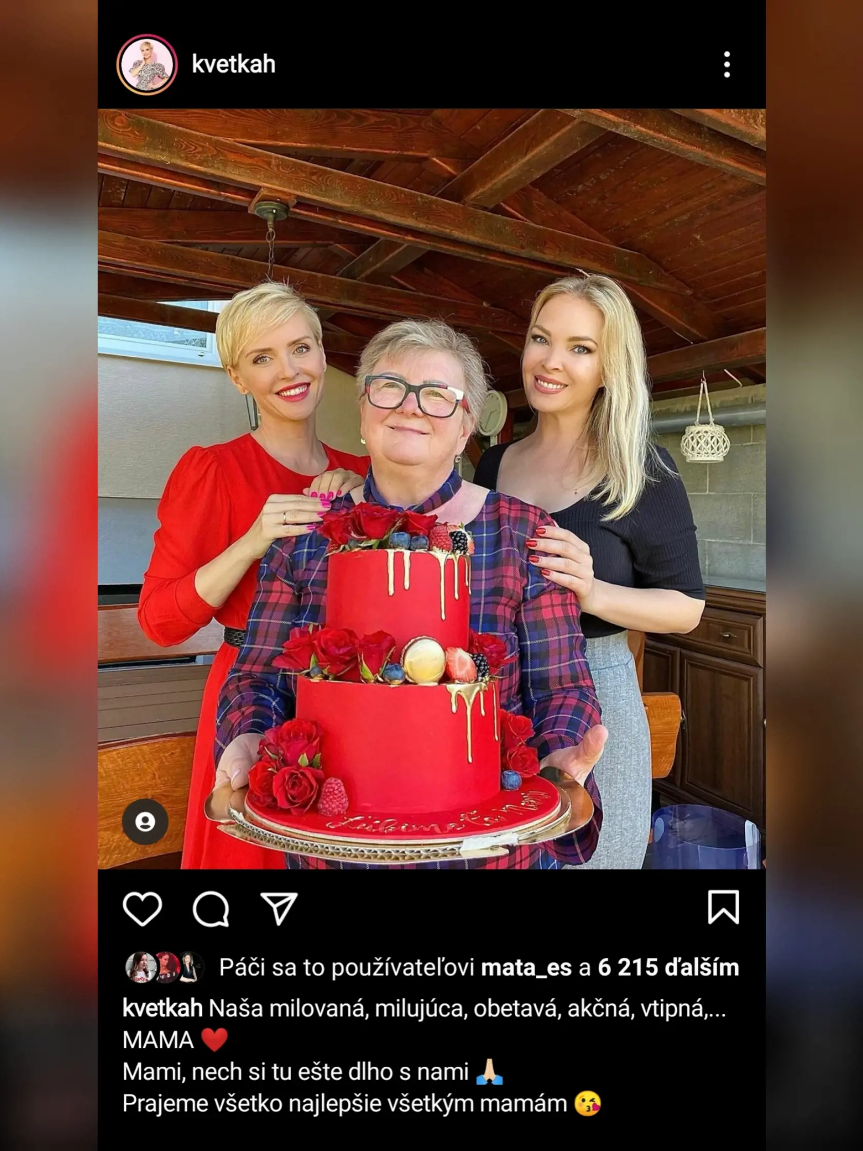 Takúto parádnu tortu dostala na deň matiek mama Kvetky Horváthovej a Lucie Barmošovej.