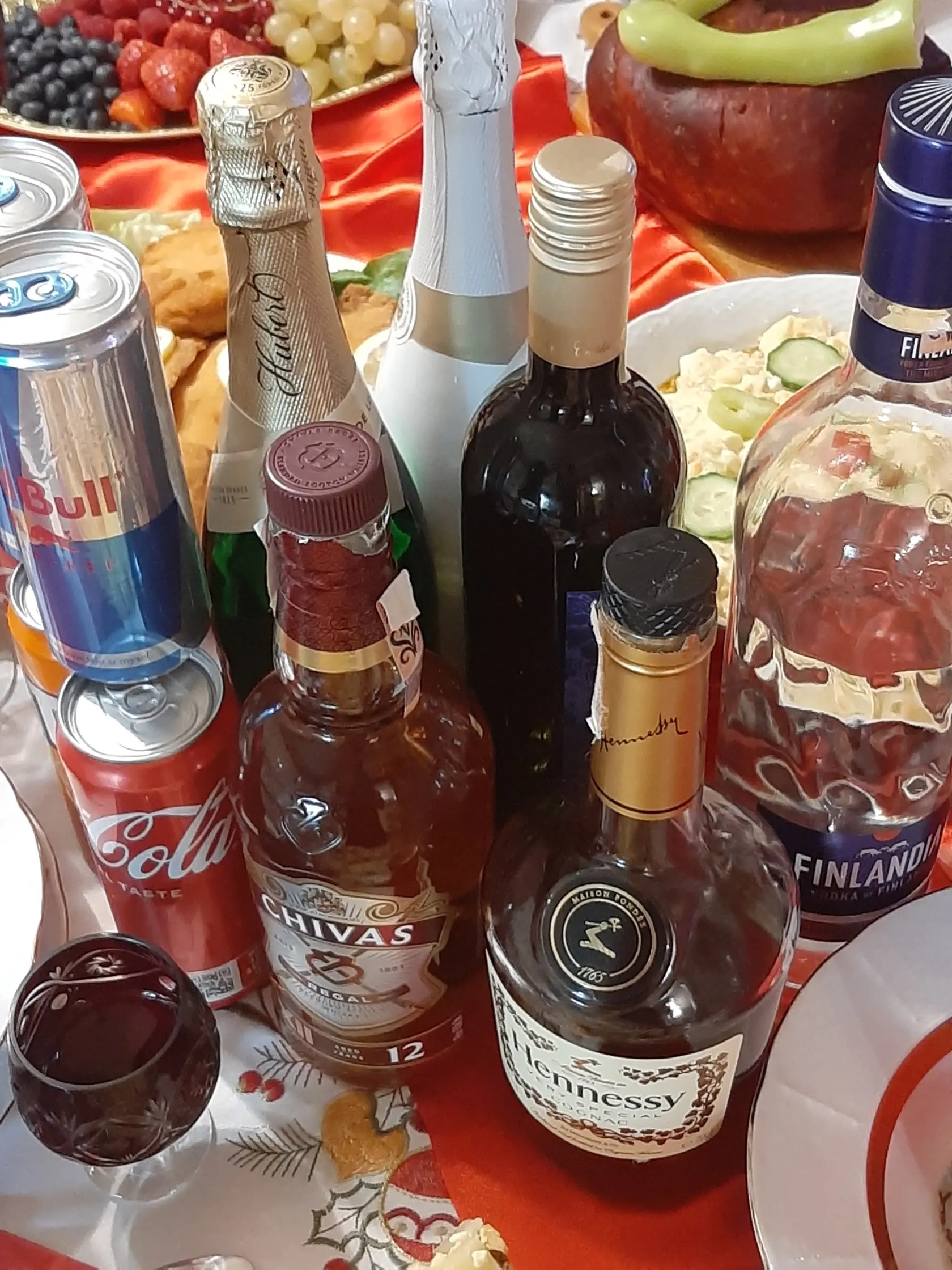 Alkohol tu tečie počas sviatkov doslova potokom.