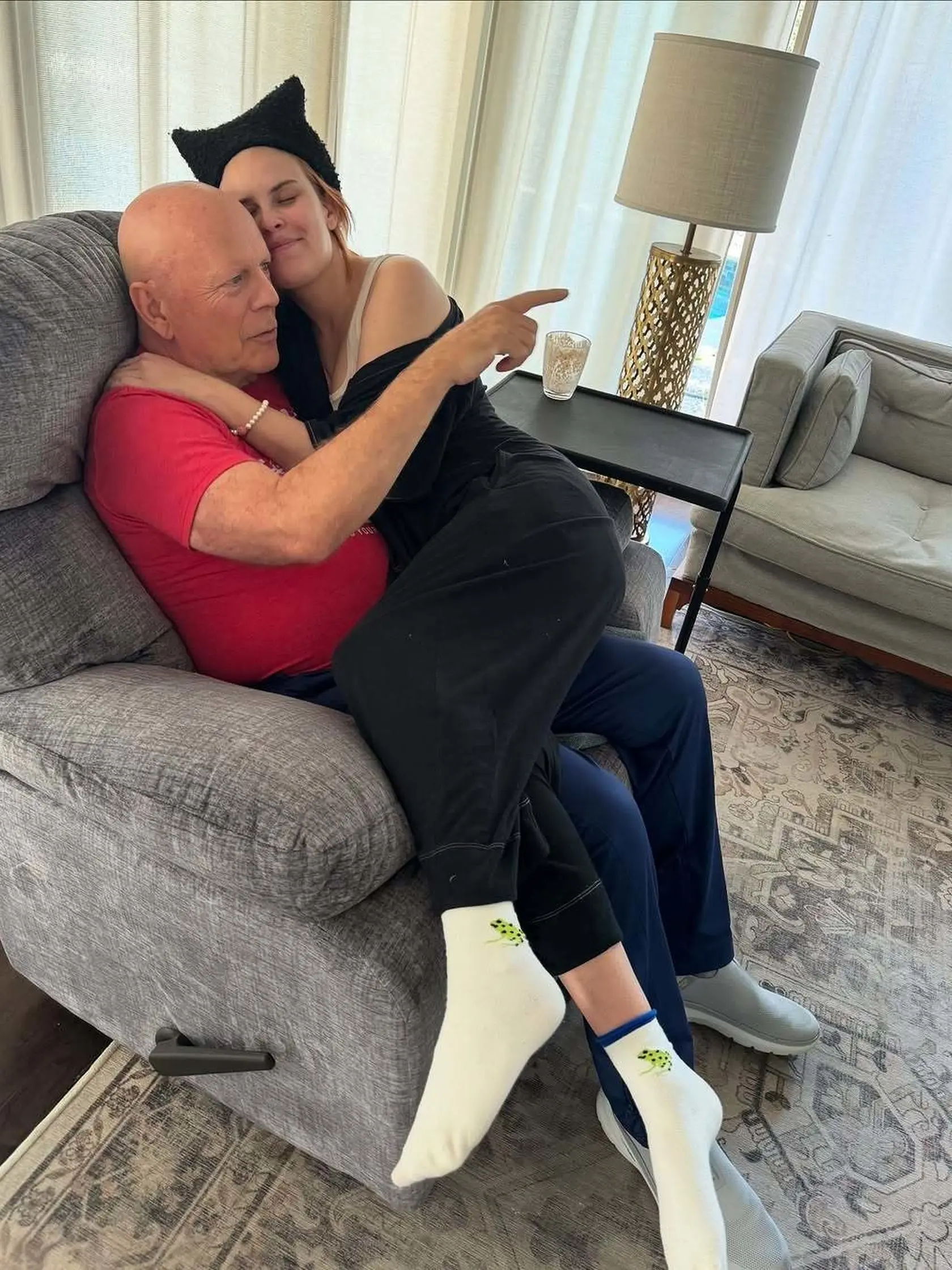 Bruce Willis oslávil 70. narodeniny v kruhu najbližších.
