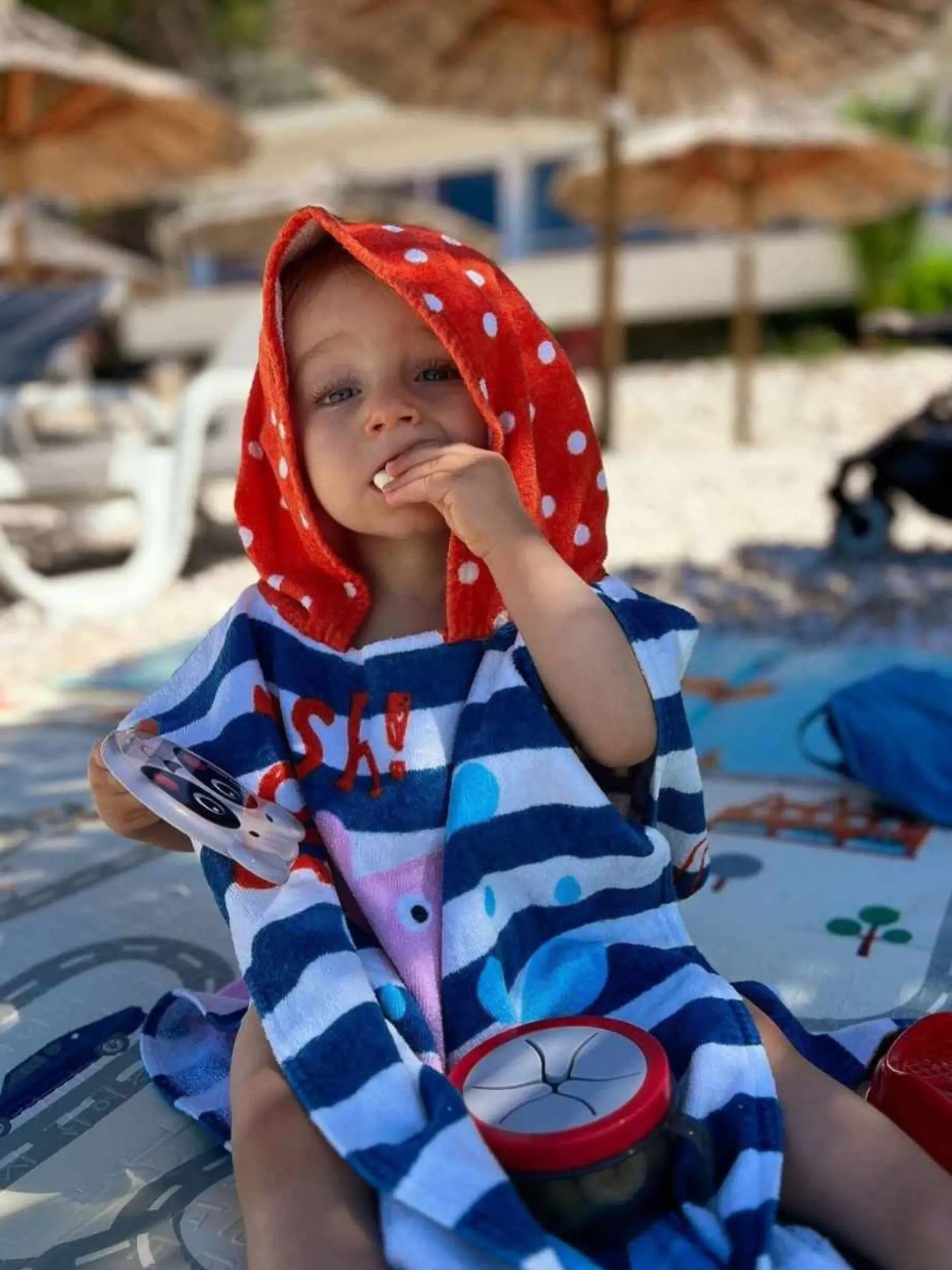 Jakubko na svojej prvej dovolenke pri mori
