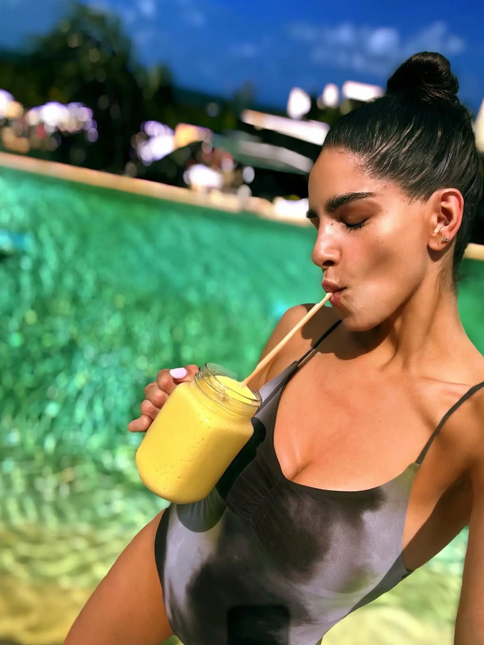 Gabriela Sari 