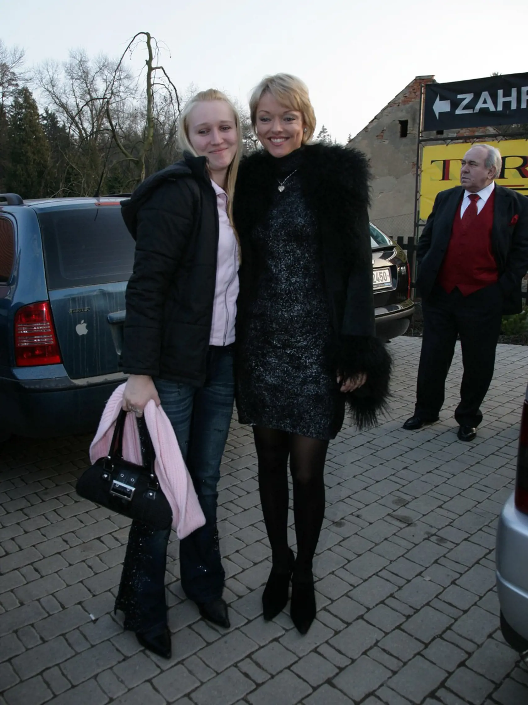 Lucie Gottova, Dominika Gottova