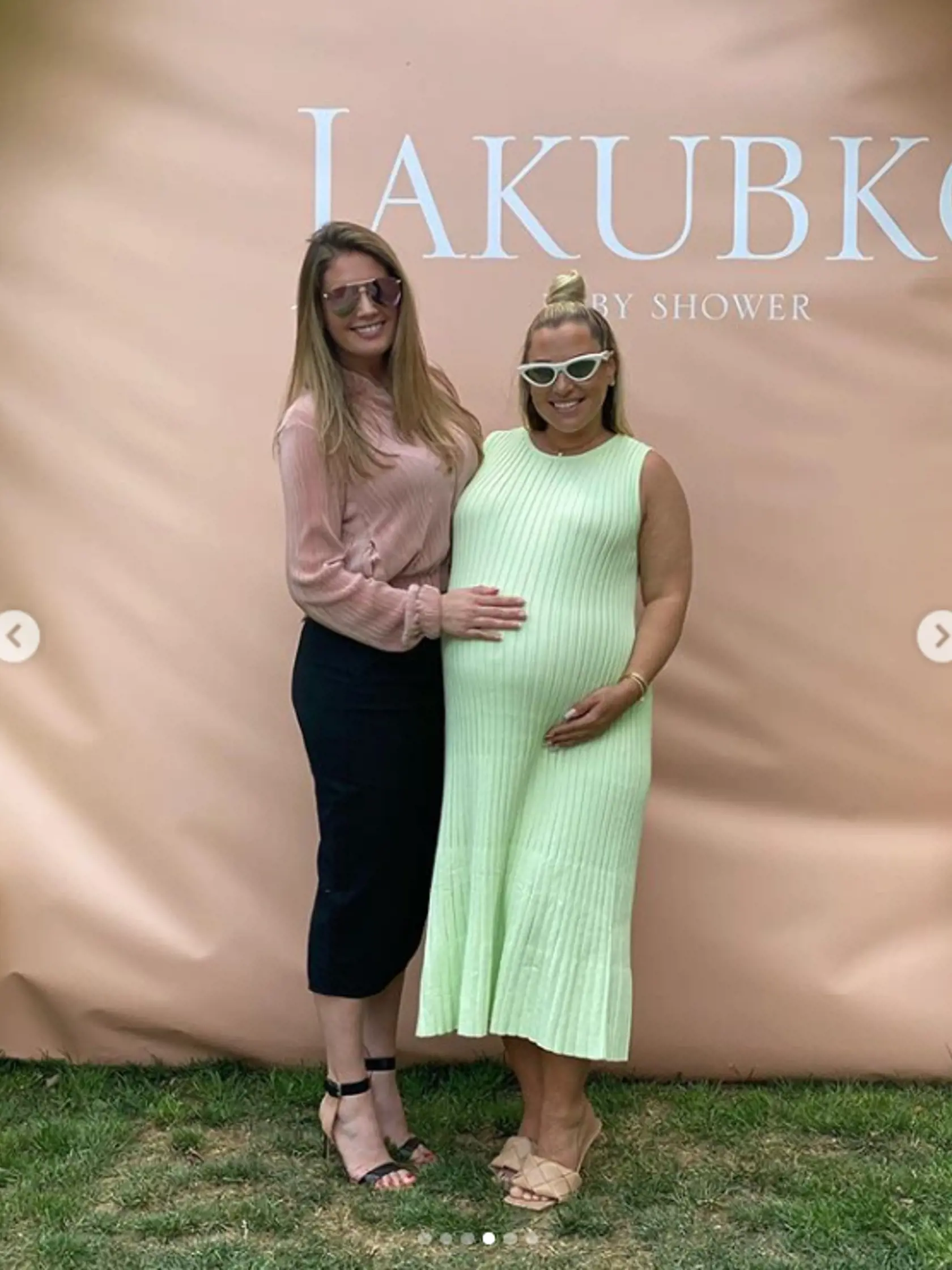 Eva Rezešová-Džodlová zverejnila zábery z baby oslavy Dominiky Cibulkovej.