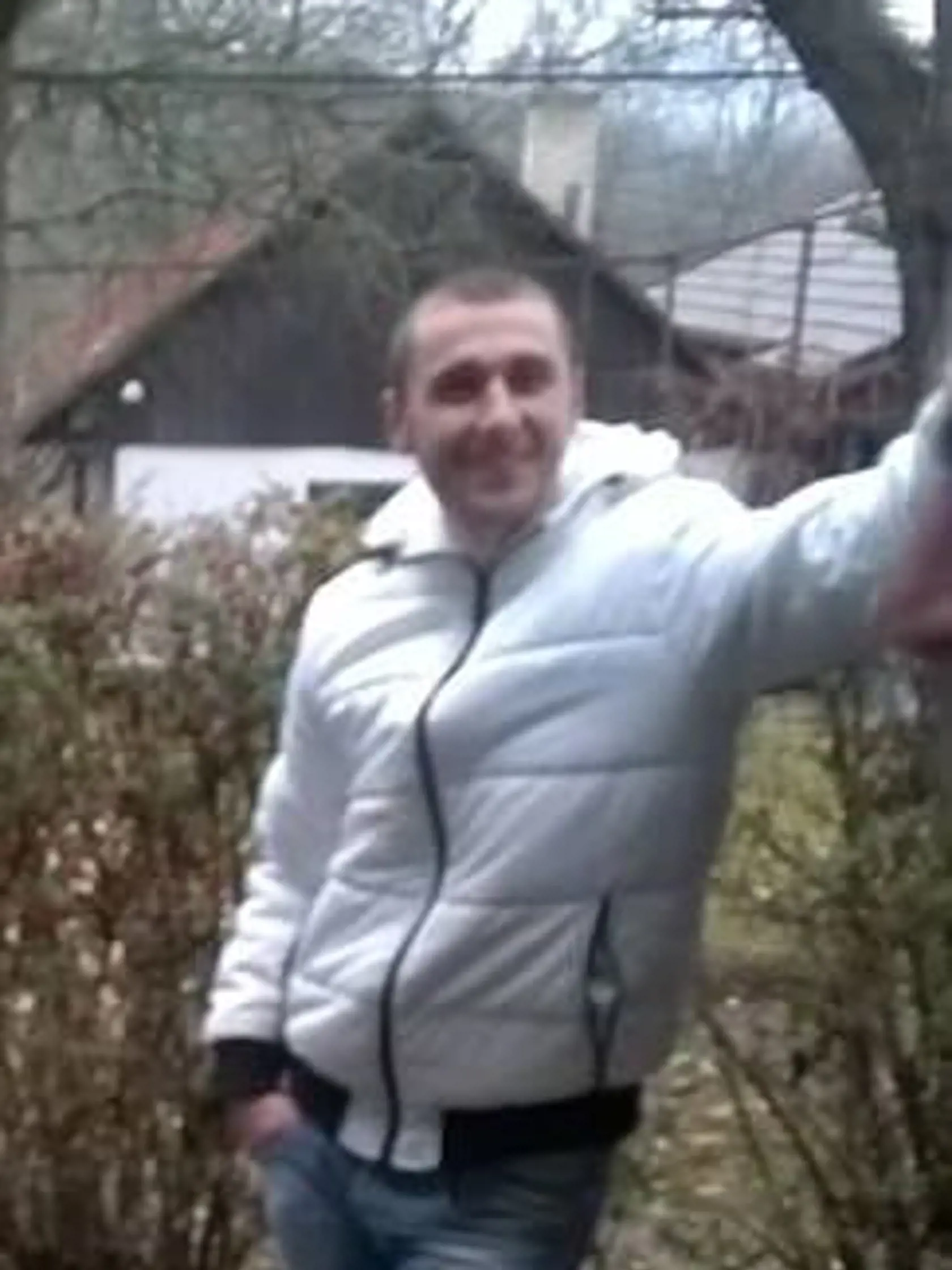 Kto z poľovníkov vystrelil tak nešťastne, že pri tom zasiahol aj Matúša teraz vyšetruje polícia.