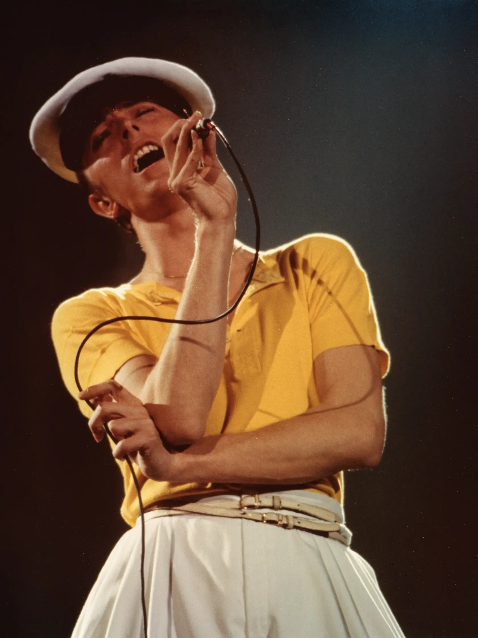 David Bowie je pýchou Angličanov aj dávno po svojej smrti.